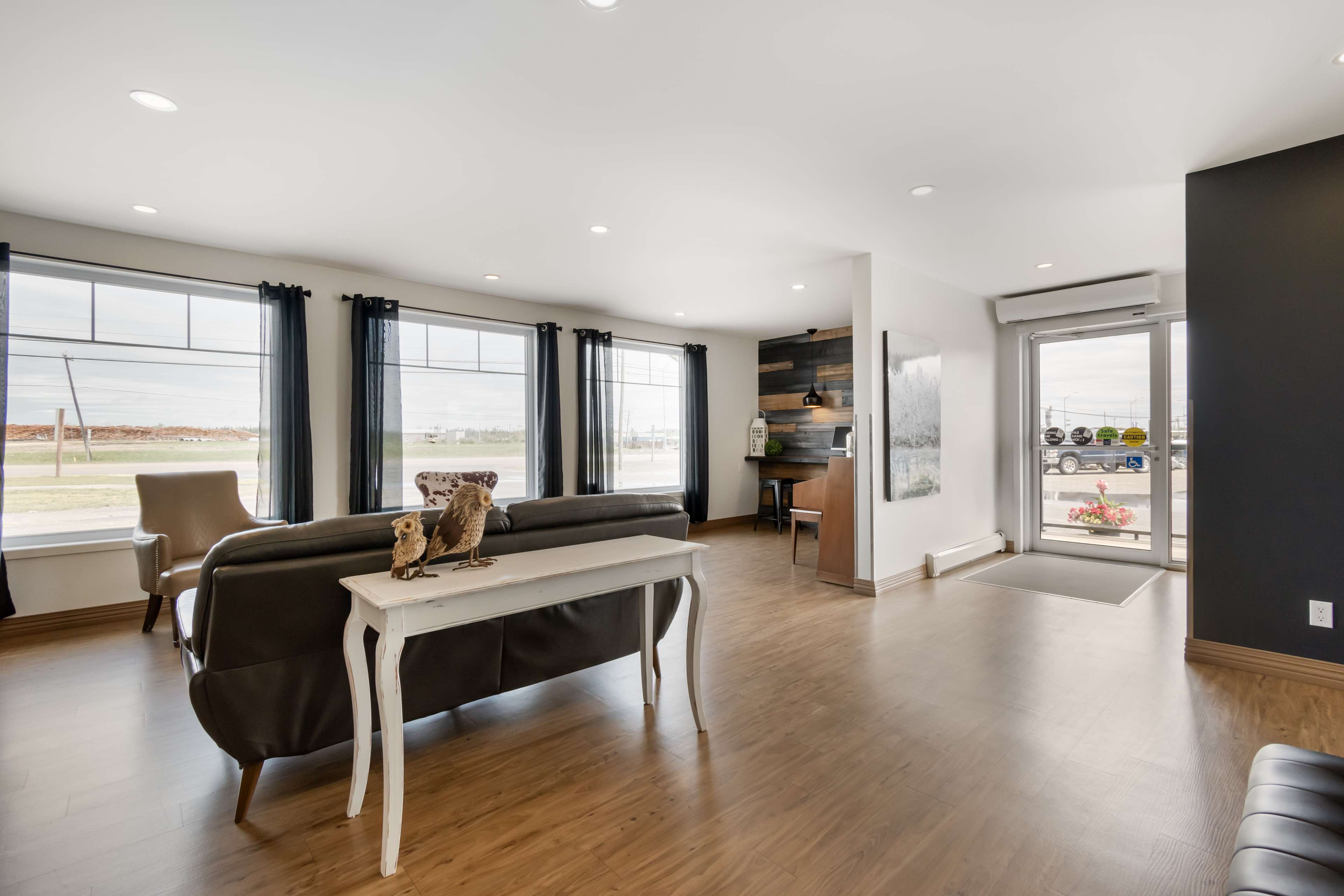 Villa Inn & Suites Villa Inn & Suites