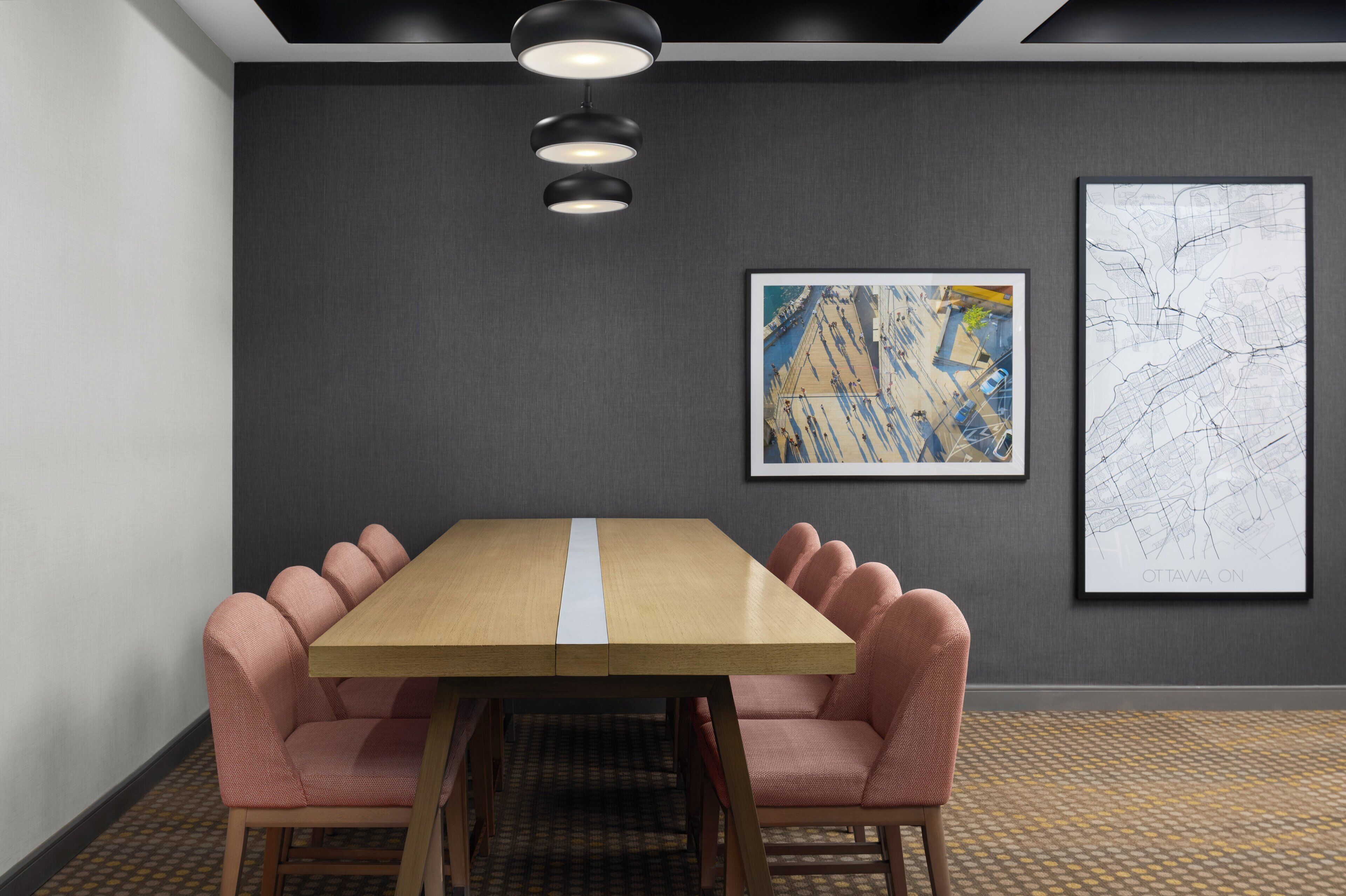 Holiday Inn Ottawa East