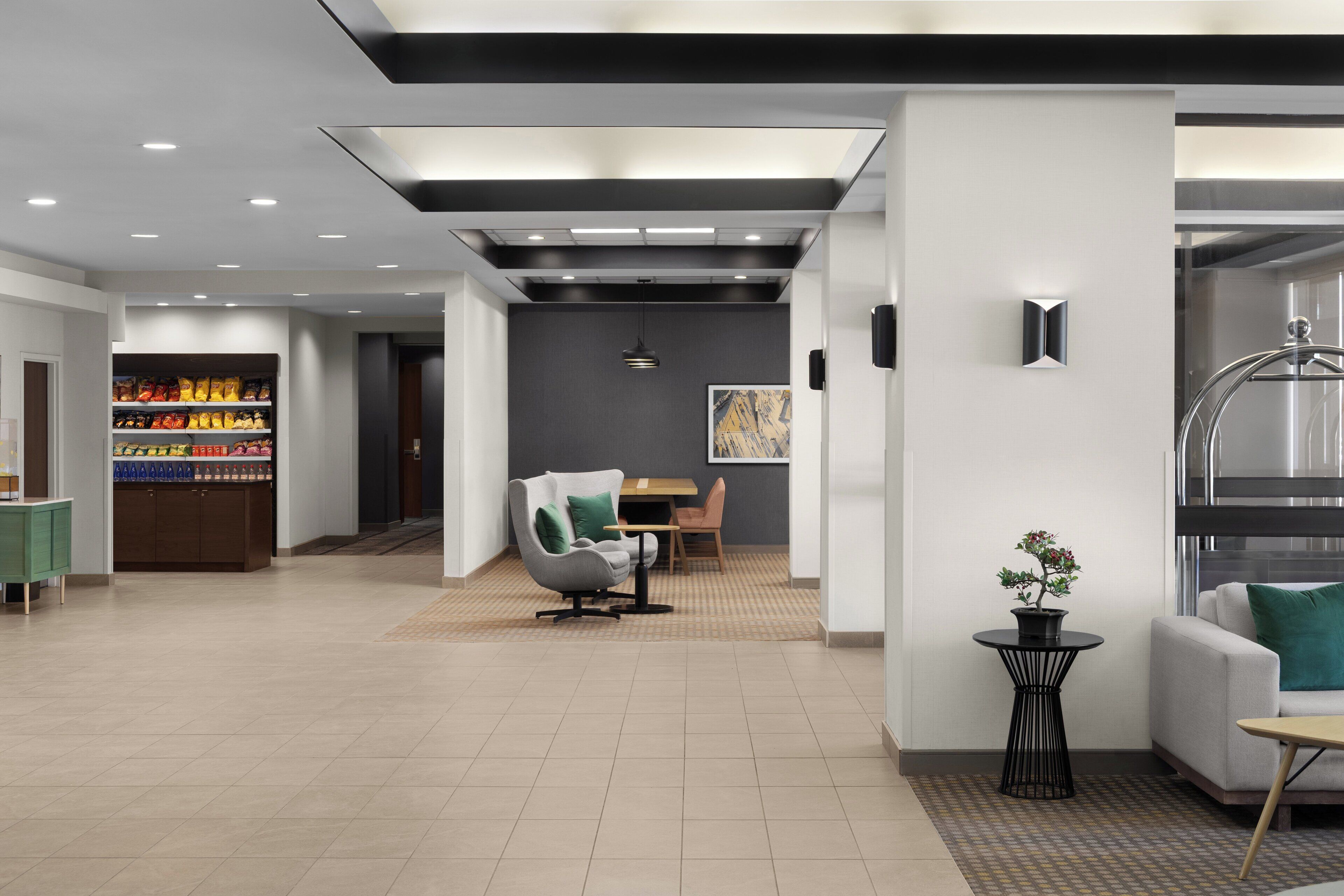 Holiday Inn Ottawa East