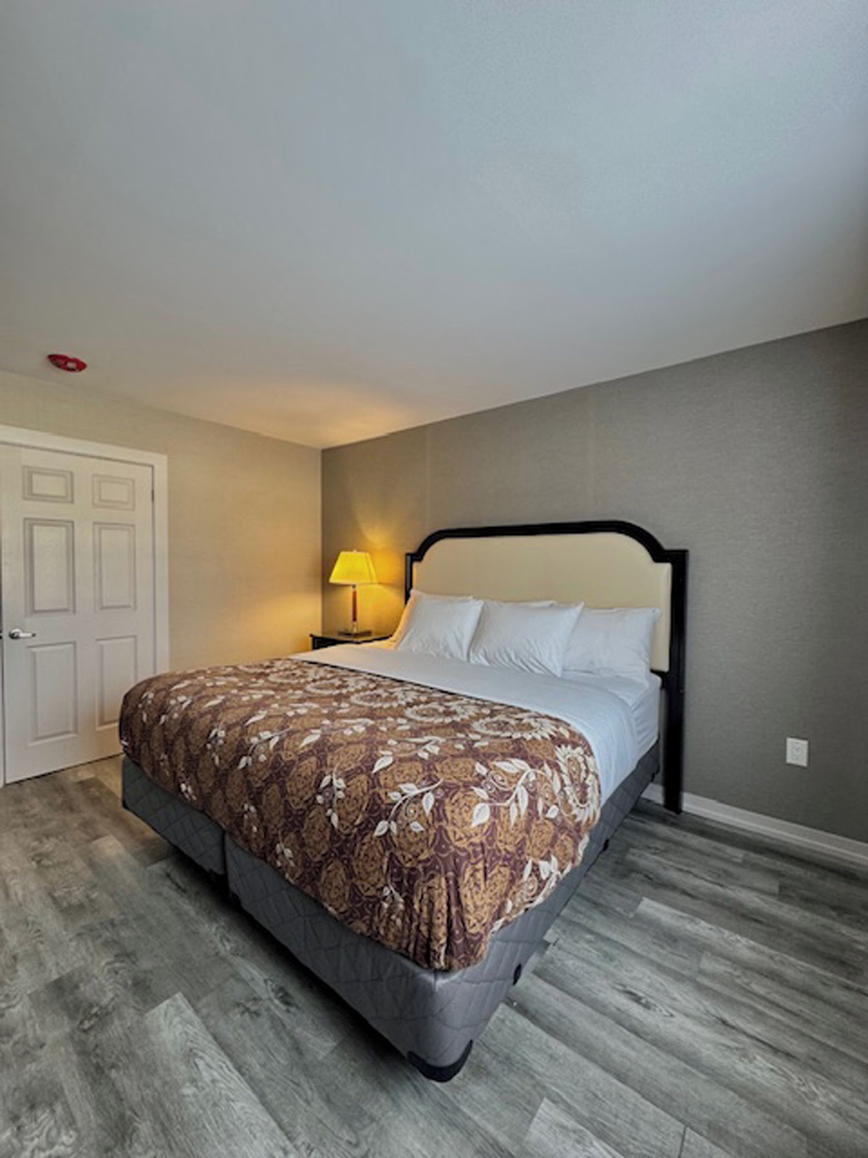 Big Bird Inn Wawa, SureStay Collection by Best Western Big Bird Inn Wawa, SureStay Collection by Best Western