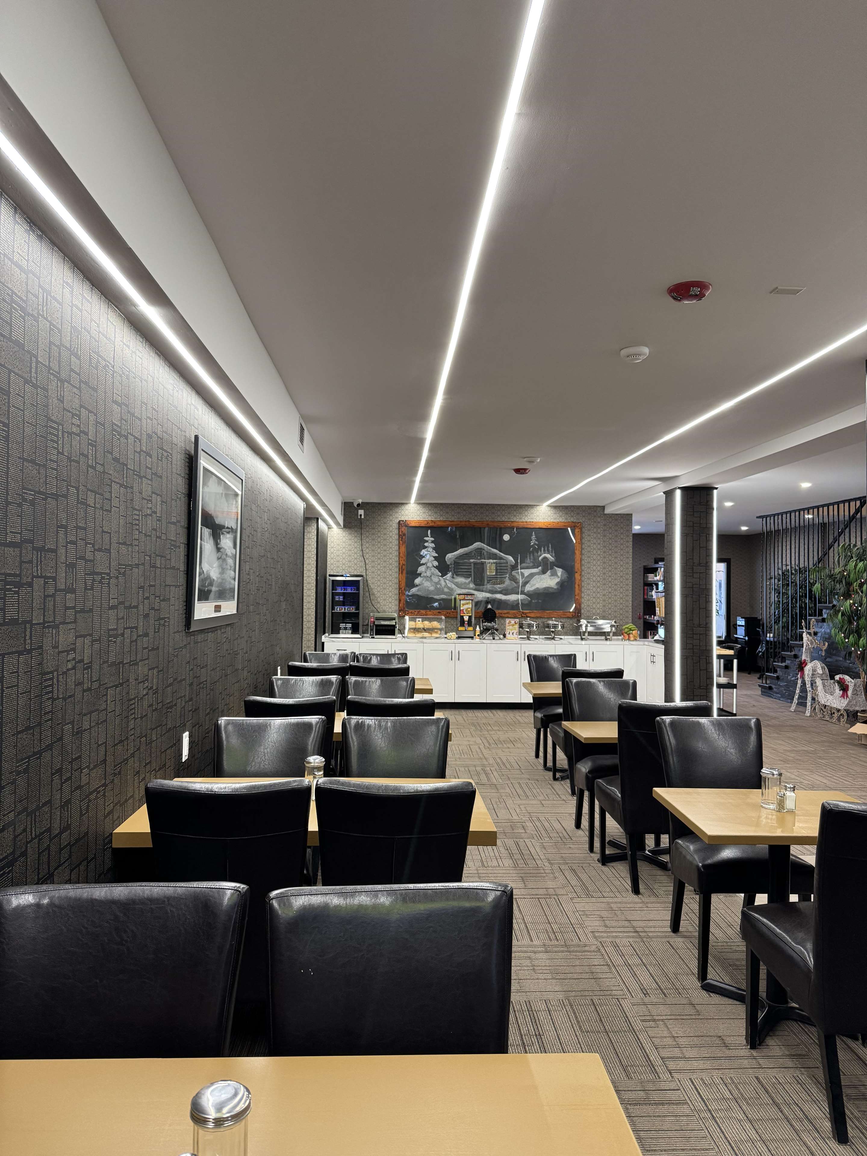 Big Bird Inn Wawa, SureStay Collection by Best Western Big Bird Inn Wawa, SureStay Collection by Best Western