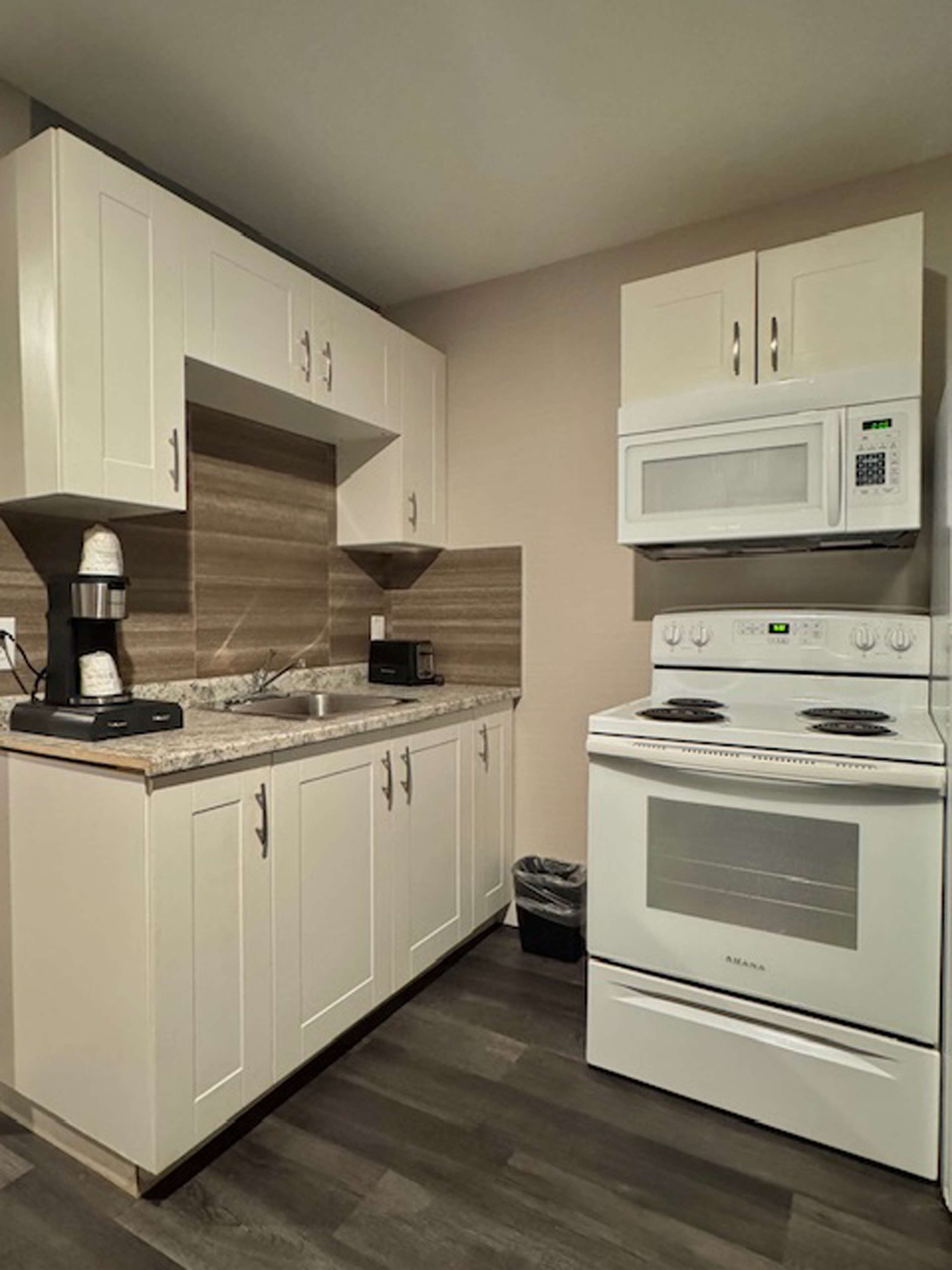 Big Bird Inn Wawa, SureStay Collection by Best Western Big Bird Inn Wawa, SureStay Collection by Best Western