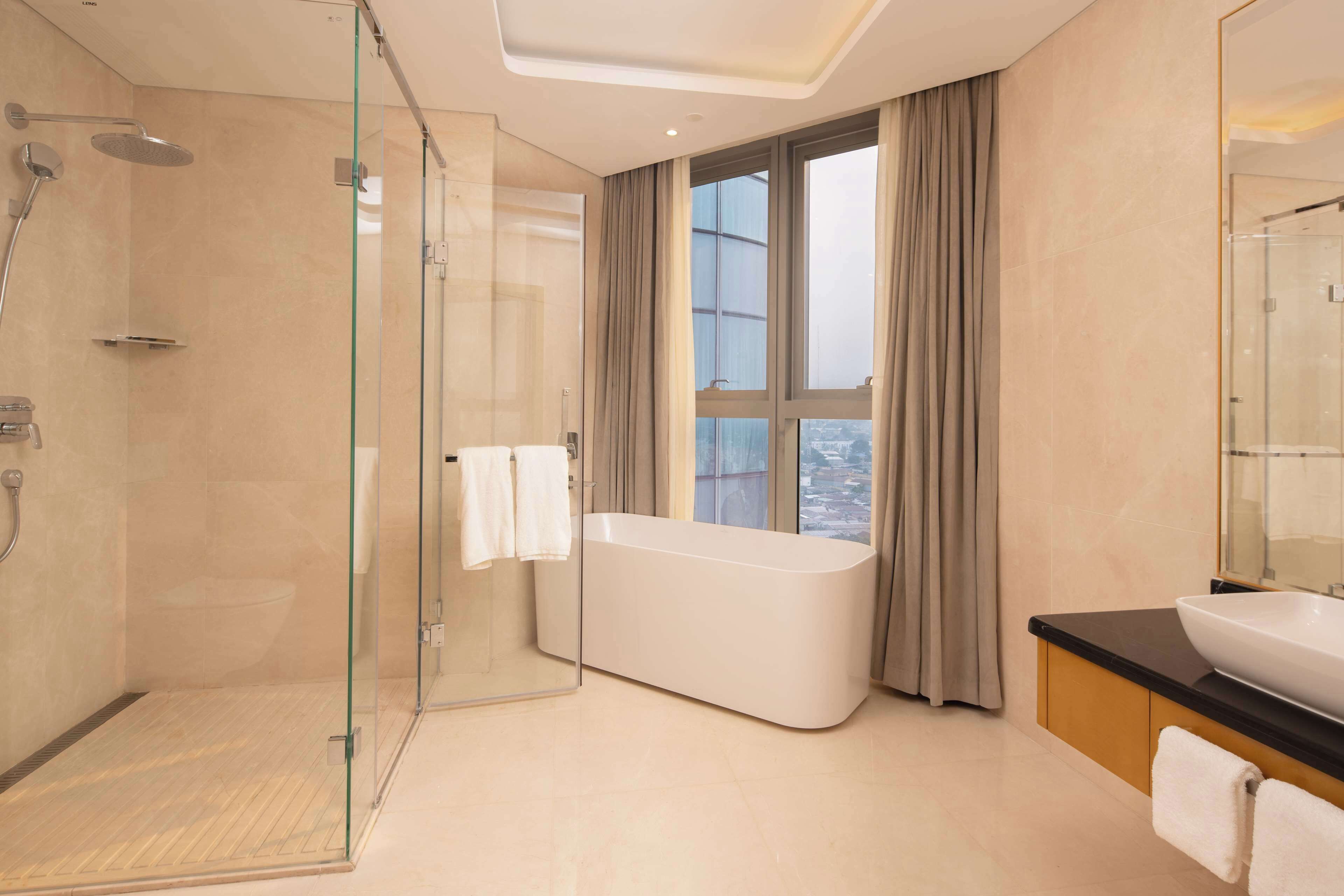 Hilton Brazzaville Les Tours Jumelles Hotel & Residences Hilton Brazzaville Les Tours Jumelles Hotel & Residences