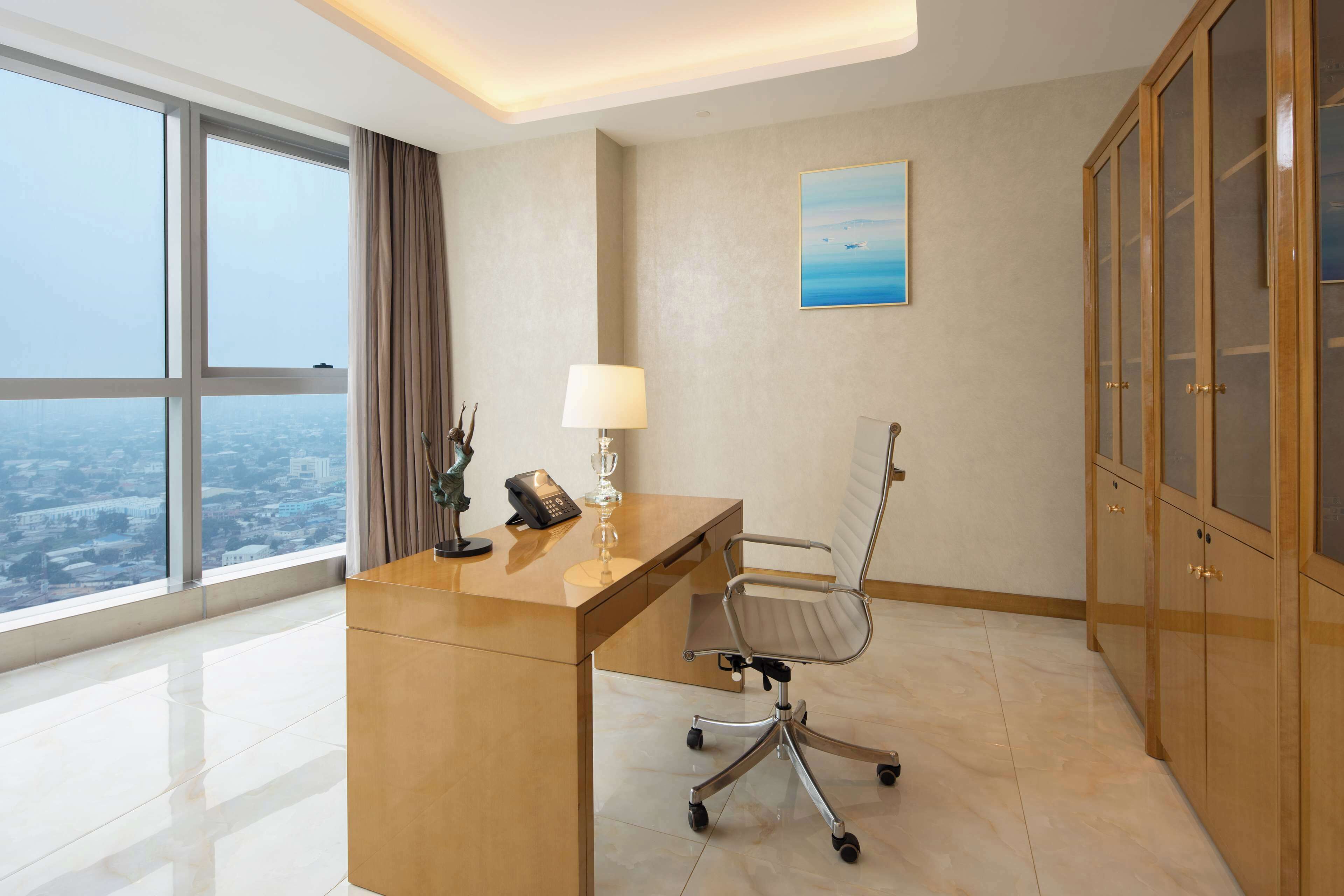 Hilton Brazzaville Les Tours Jumelles Hotel & Residences Hilton Brazzaville Les Tours Jumelles Hotel & Residences
