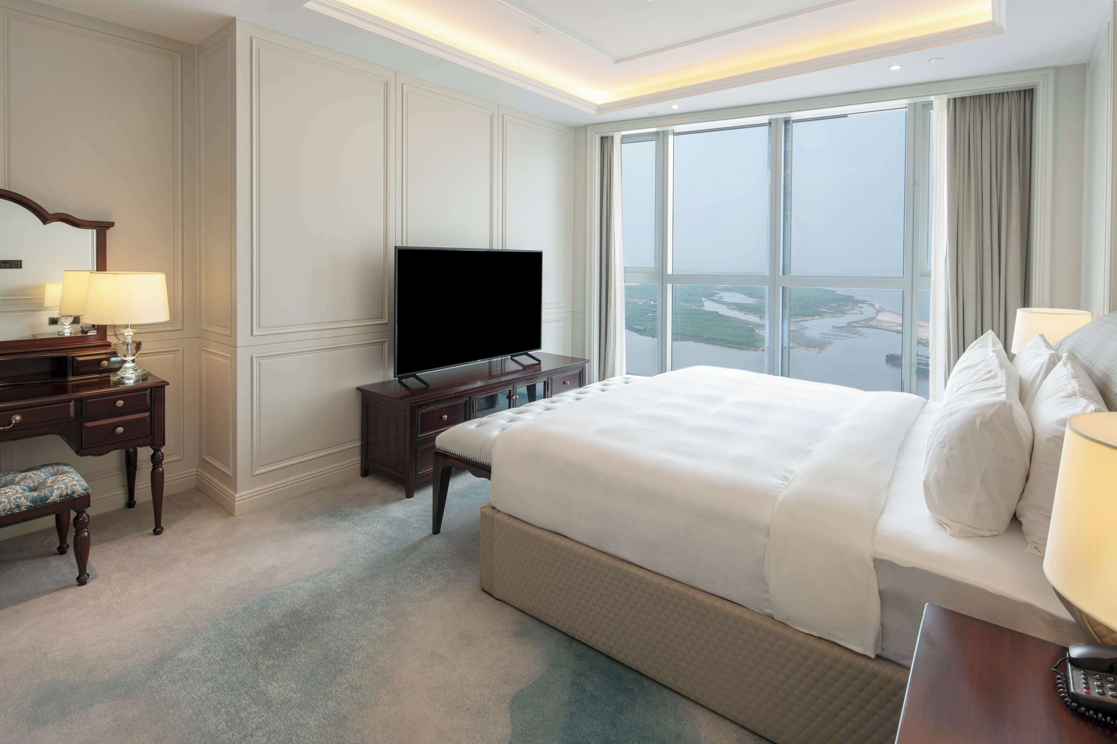 Hilton Brazzaville Les Tours Jumelles Hotel & Residences Hilton Brazzaville Les Tours Jumelles Hotel & Residences