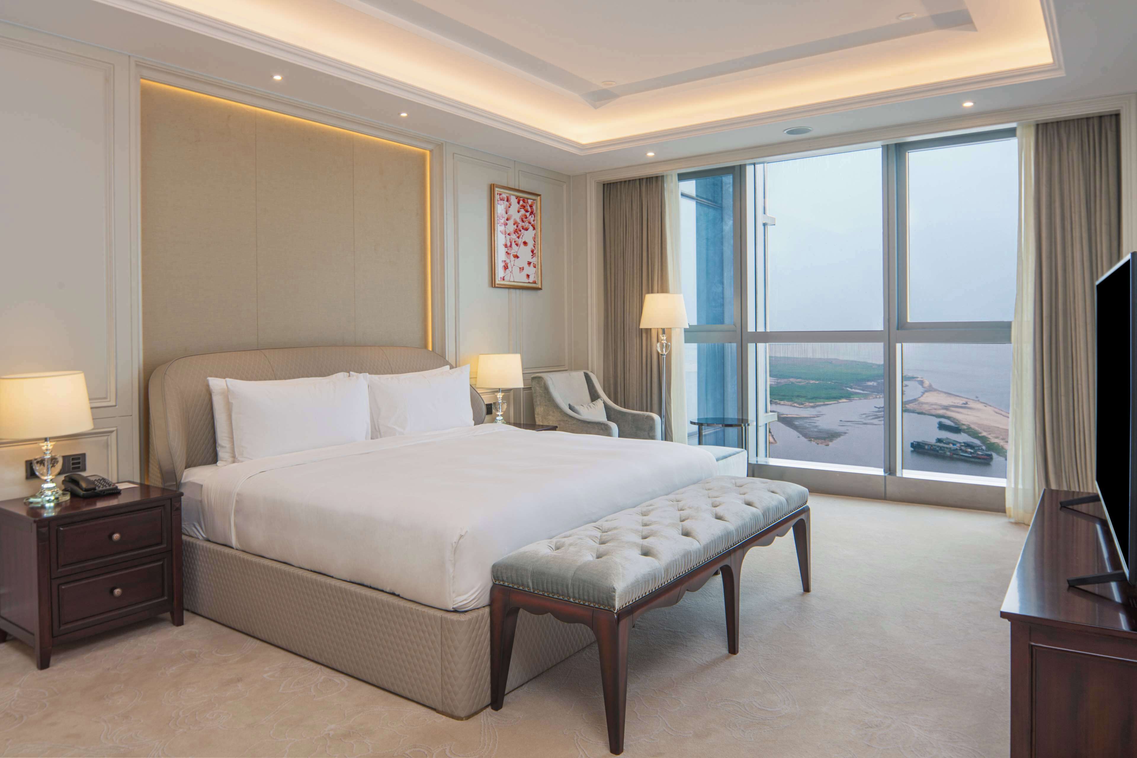 Hilton Brazzaville Les Tours Jumelles Hotel & Residences Hilton Brazzaville Les Tours Jumelles Hotel & Residences