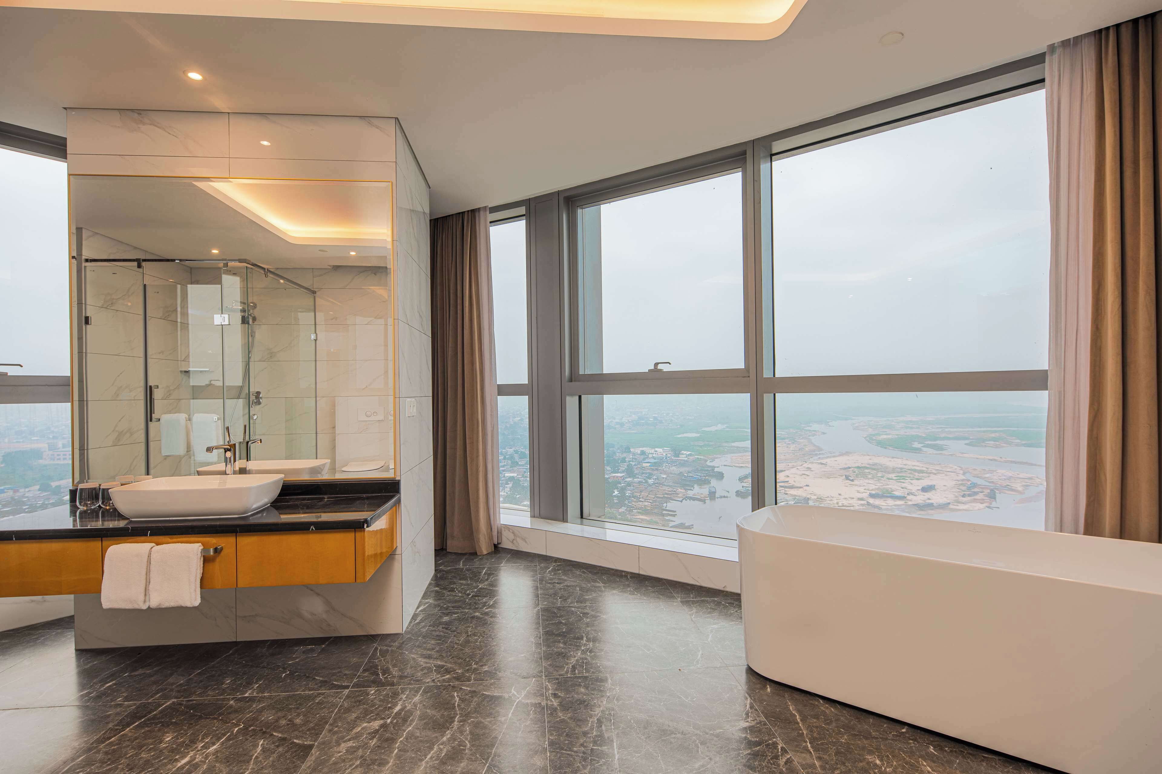 Hilton Brazzaville Les Tours Jumelles Hotel & Residences Hilton Brazzaville Les Tours Jumelles Hotel & Residences