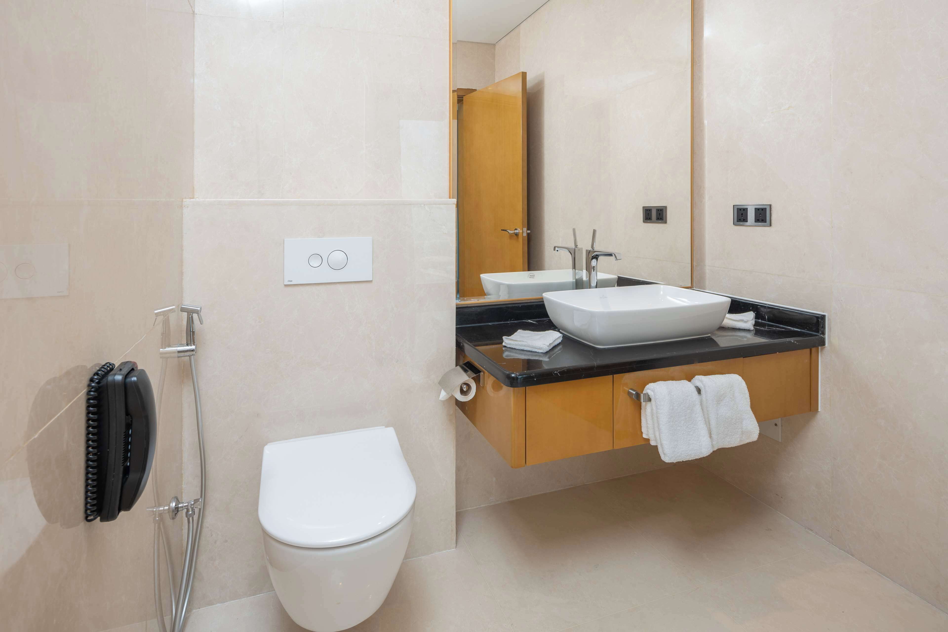 Hilton Brazzaville Les Tours Jumelles Hotel & Residences Hilton Brazzaville Les Tours Jumelles Hotel & Residences