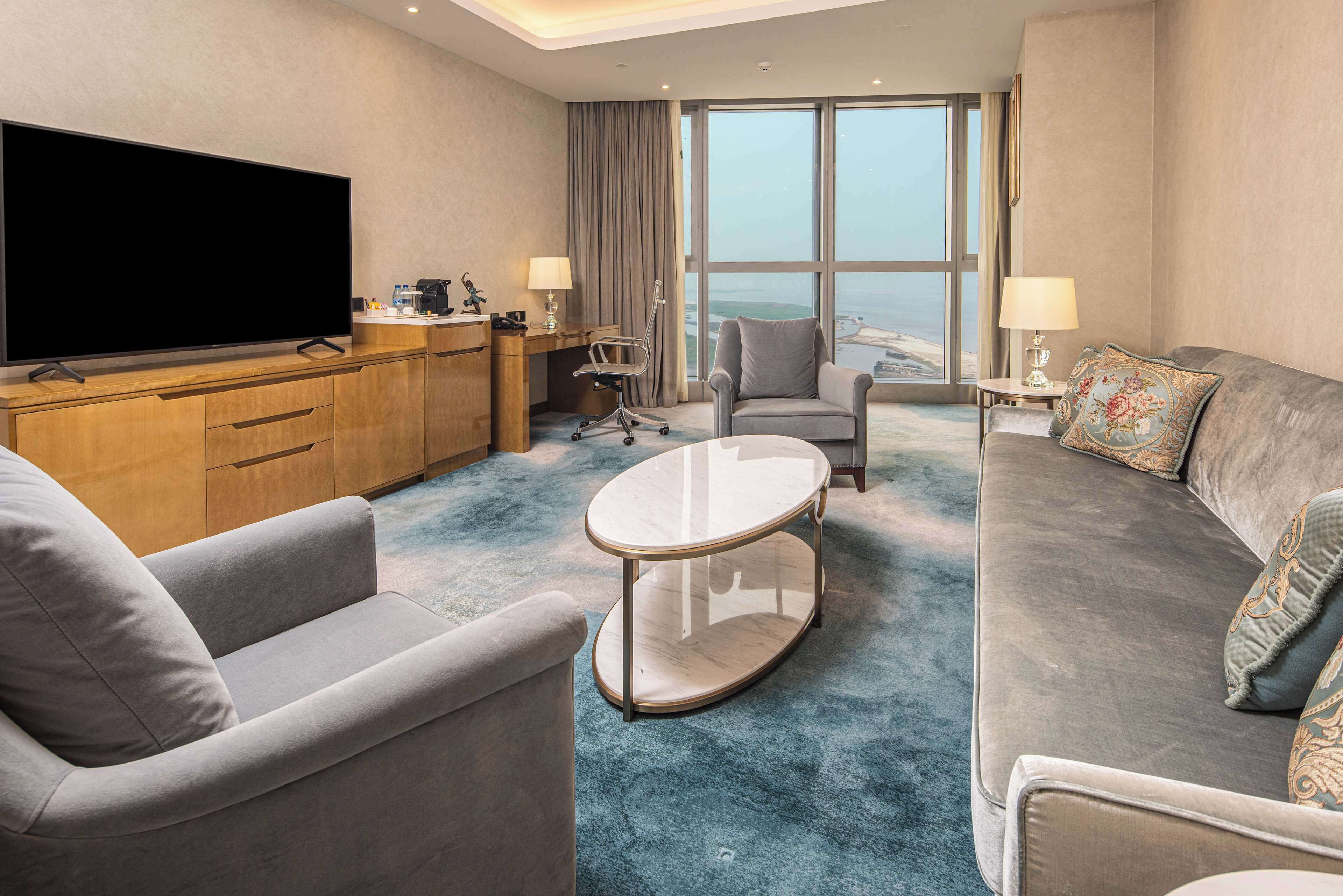 Hilton Brazzaville Les Tours Jumelles Hotel & Residences Hilton Brazzaville Les Tours Jumelles Hotel & Residences