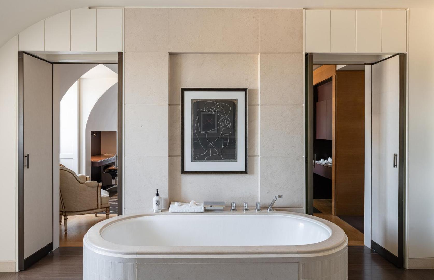 Four Seasons des Bergues