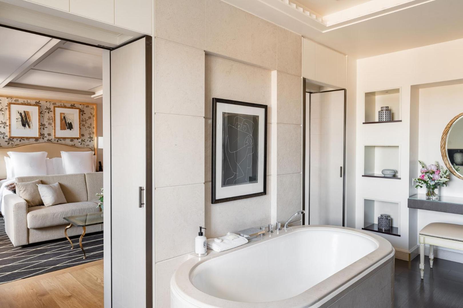 Four Seasons des Bergues