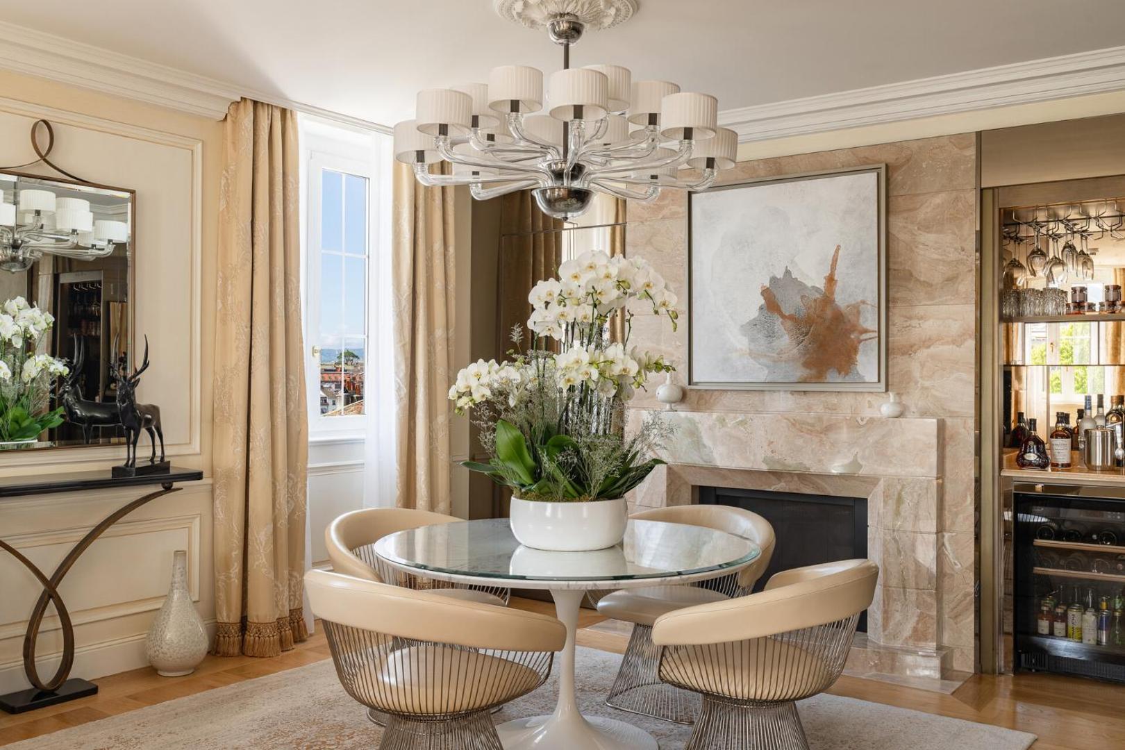 Four Seasons des Bergues