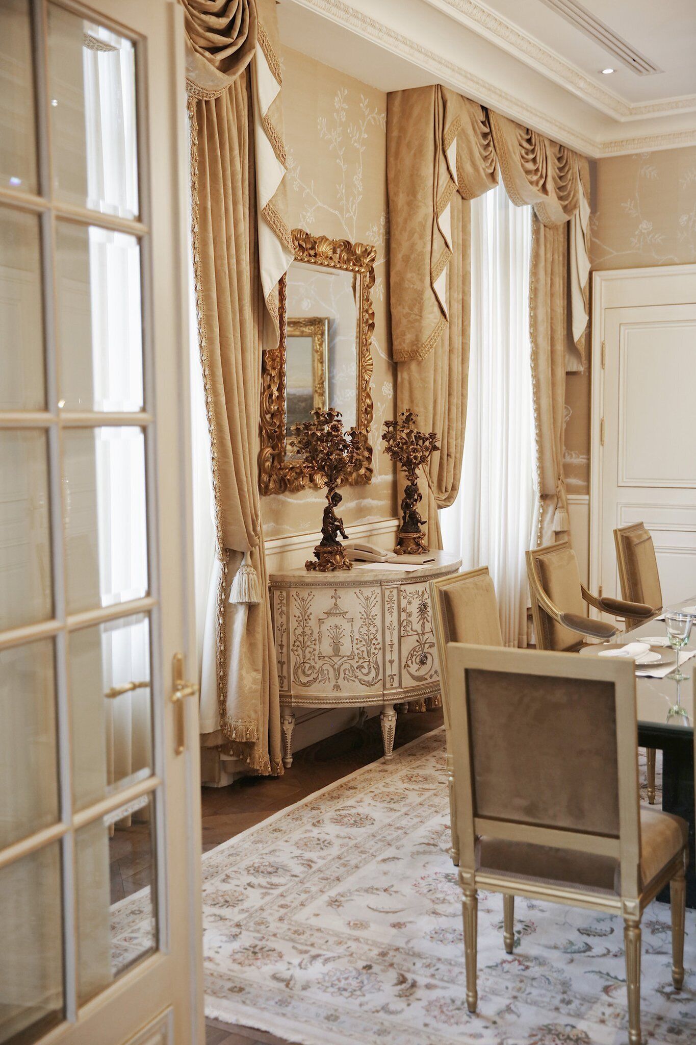 Four Seasons des Bergues