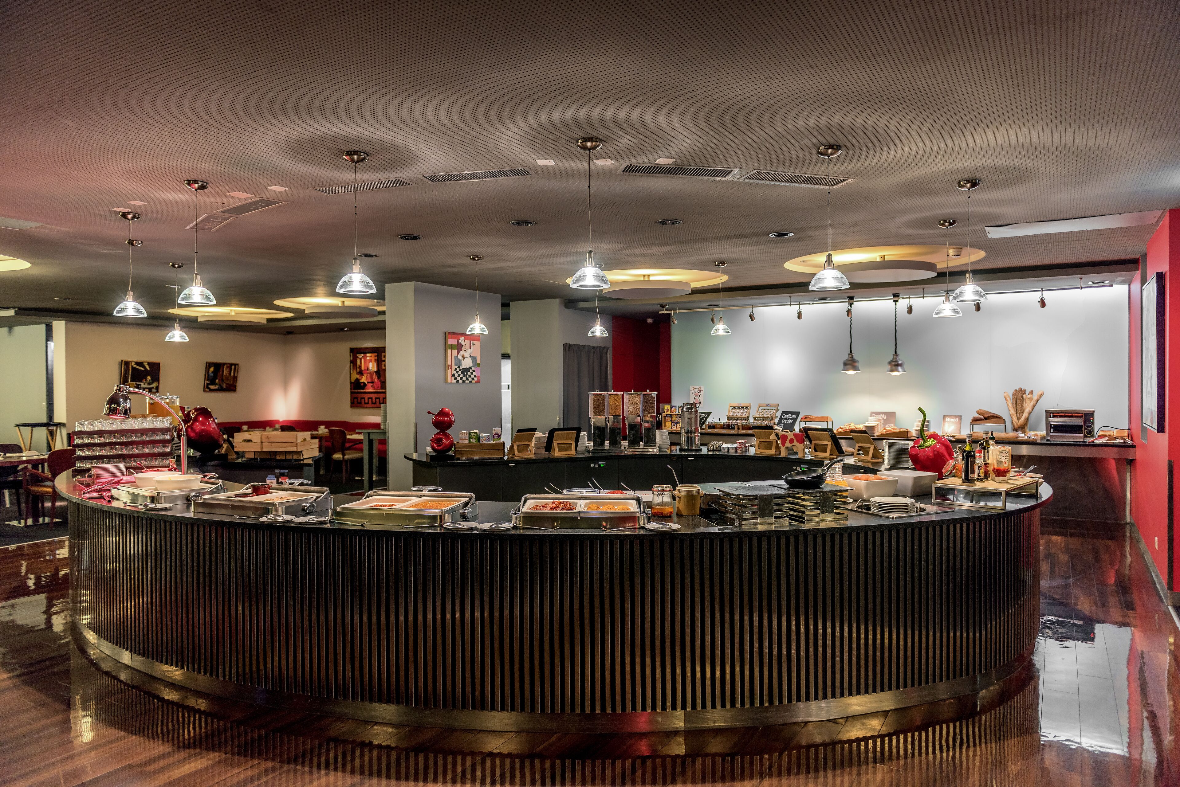 Hilton Geneva Hotel & Conference Centre Hilton Geneva Hotel & Conference Centre