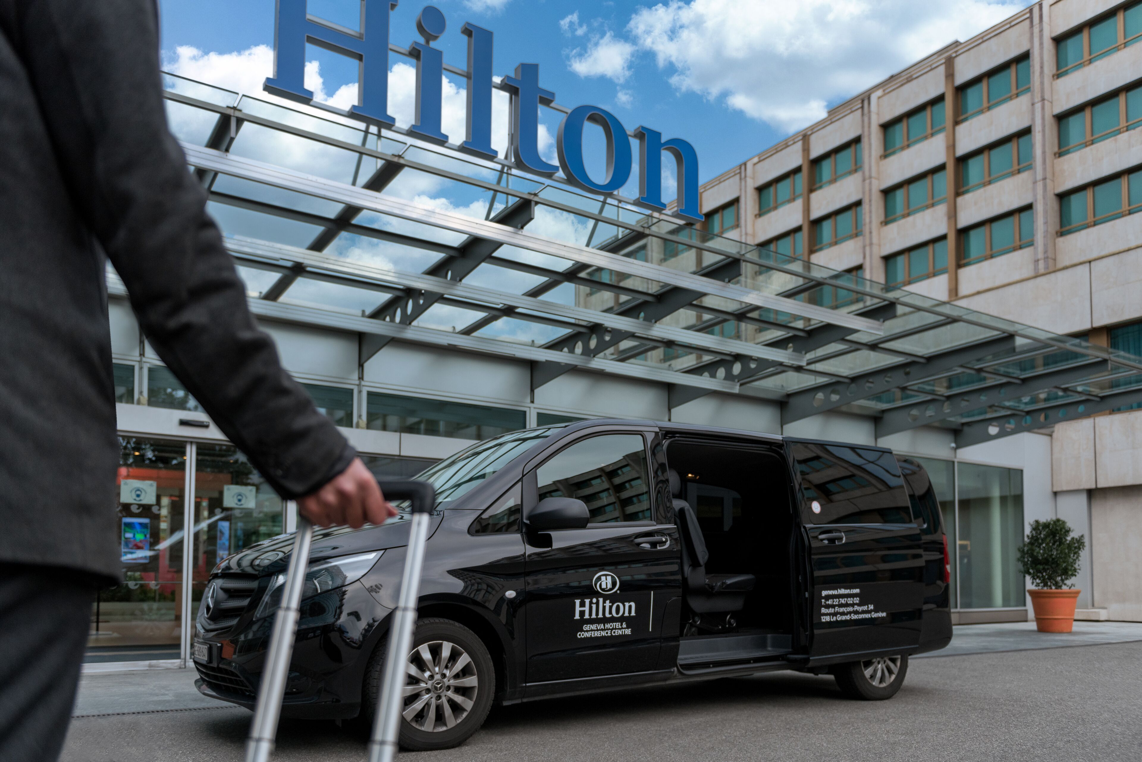 Hilton Geneva Hotel & Conference Centre Hilton Geneva Hotel & Conference Centre