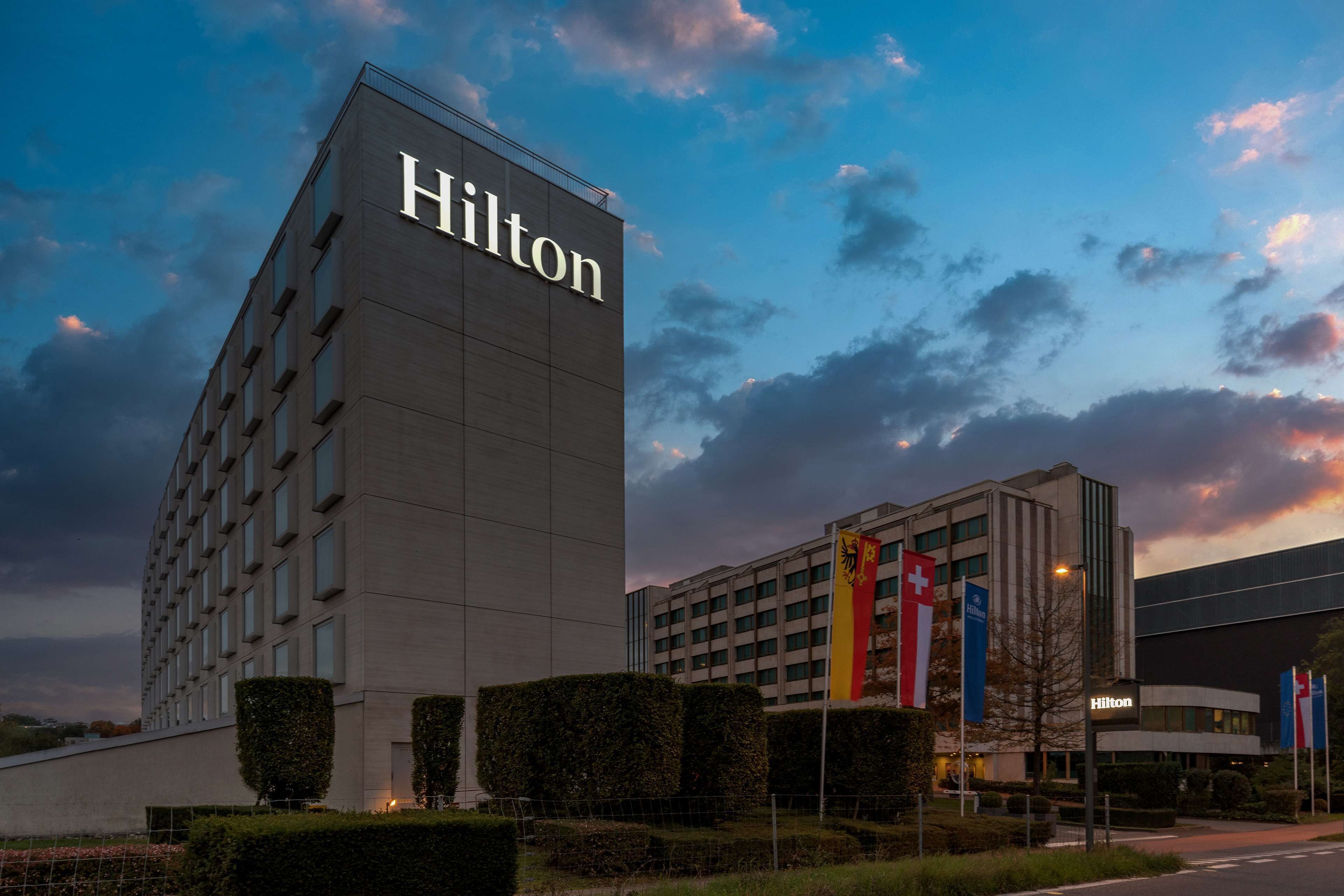 Hilton Geneva Hotel & Conference Centre Hilton Geneva Hotel & Conference Centre
