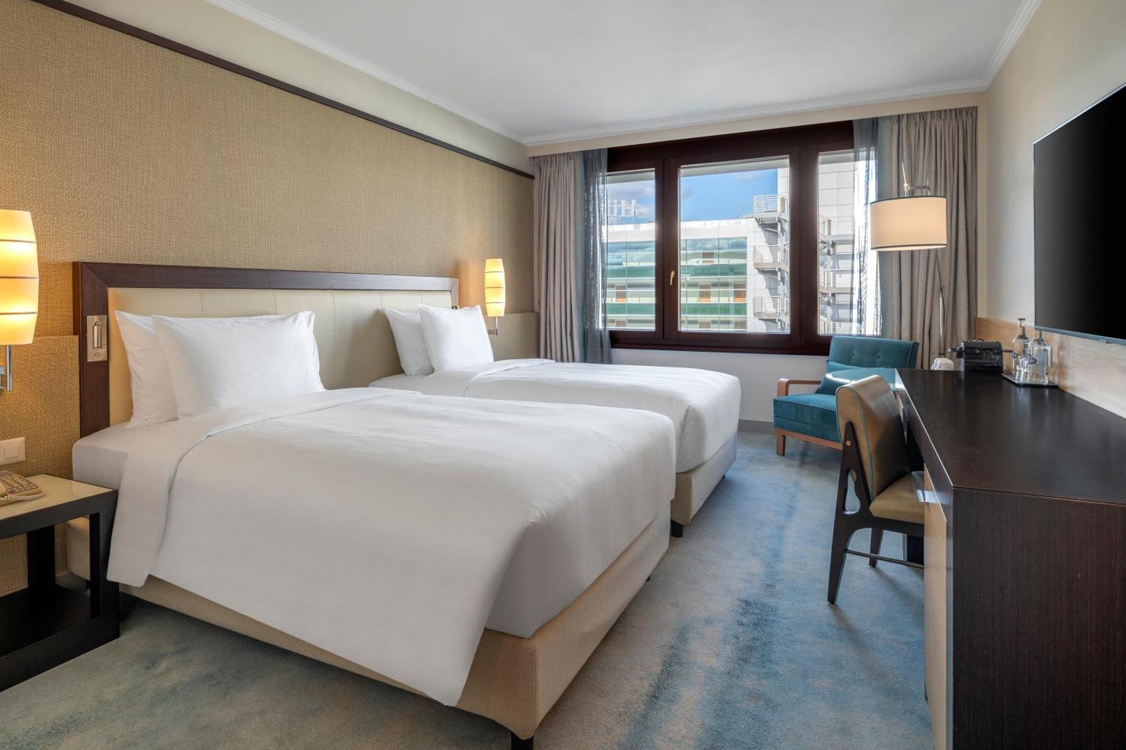 Hilton Geneva Hotel & Conference Centre Hilton Geneva Hotel & Conference Centre