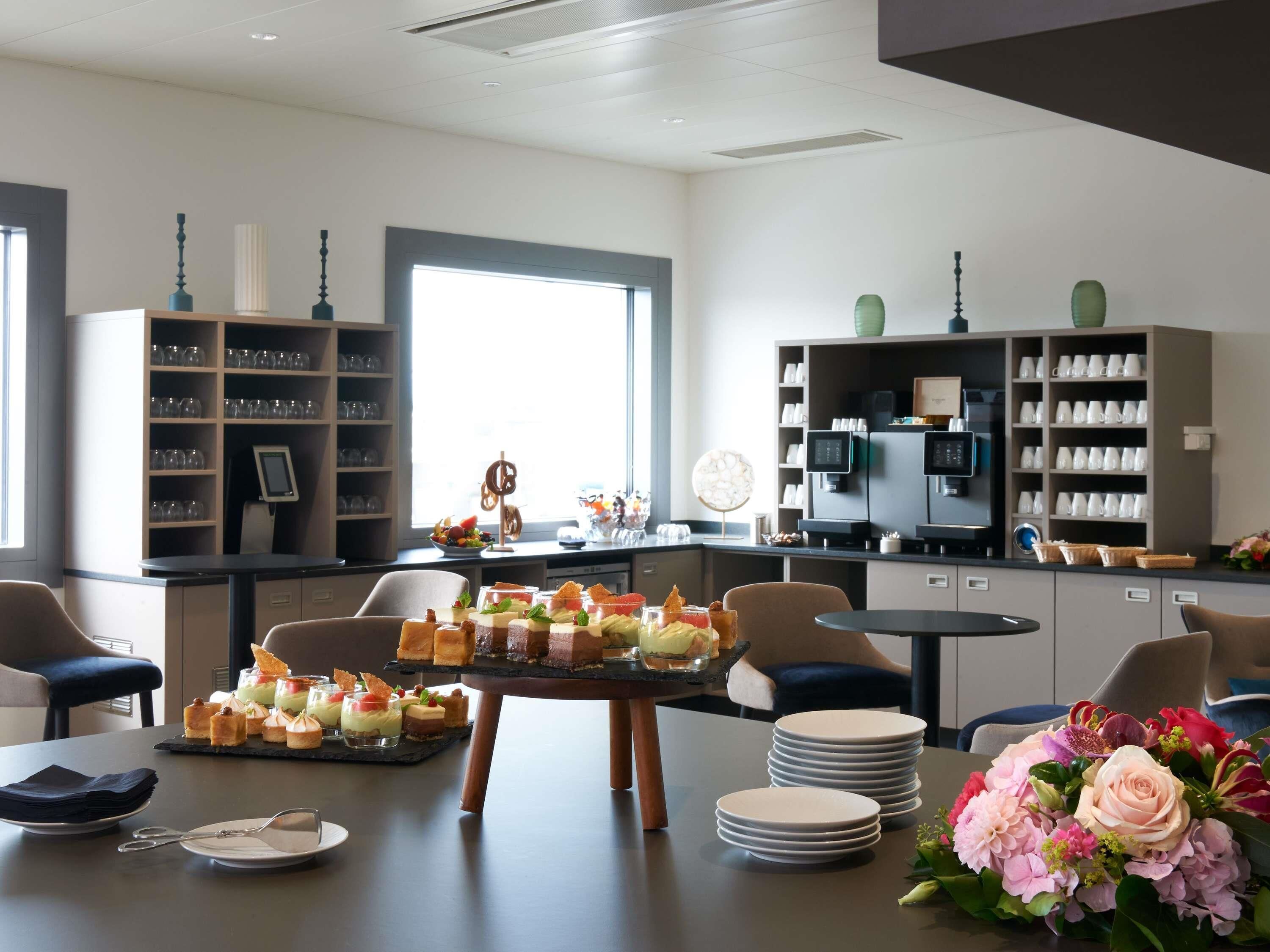 Mercure Geneva Airport Mercure Geneva Airport