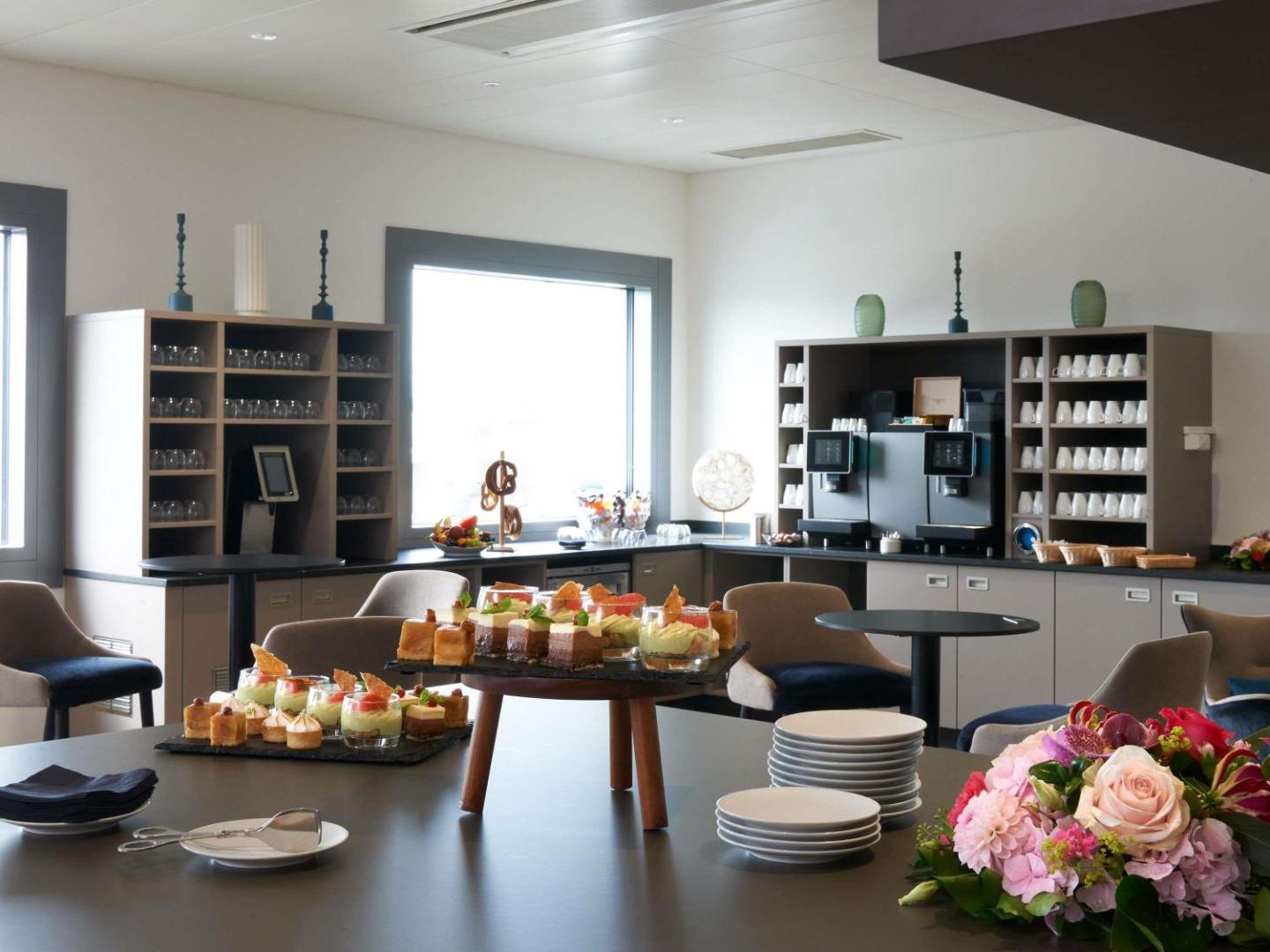 Mercure Geneva Airport Mercure Geneva Airport