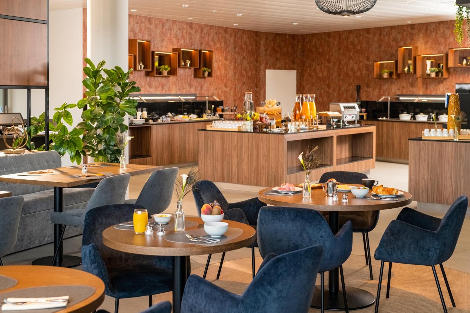 Mercure Geneva Airport Mercure Geneva Airport