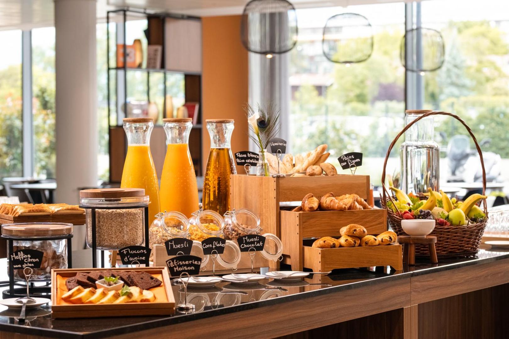 Mercure Geneva Airport Mercure Geneva Airport