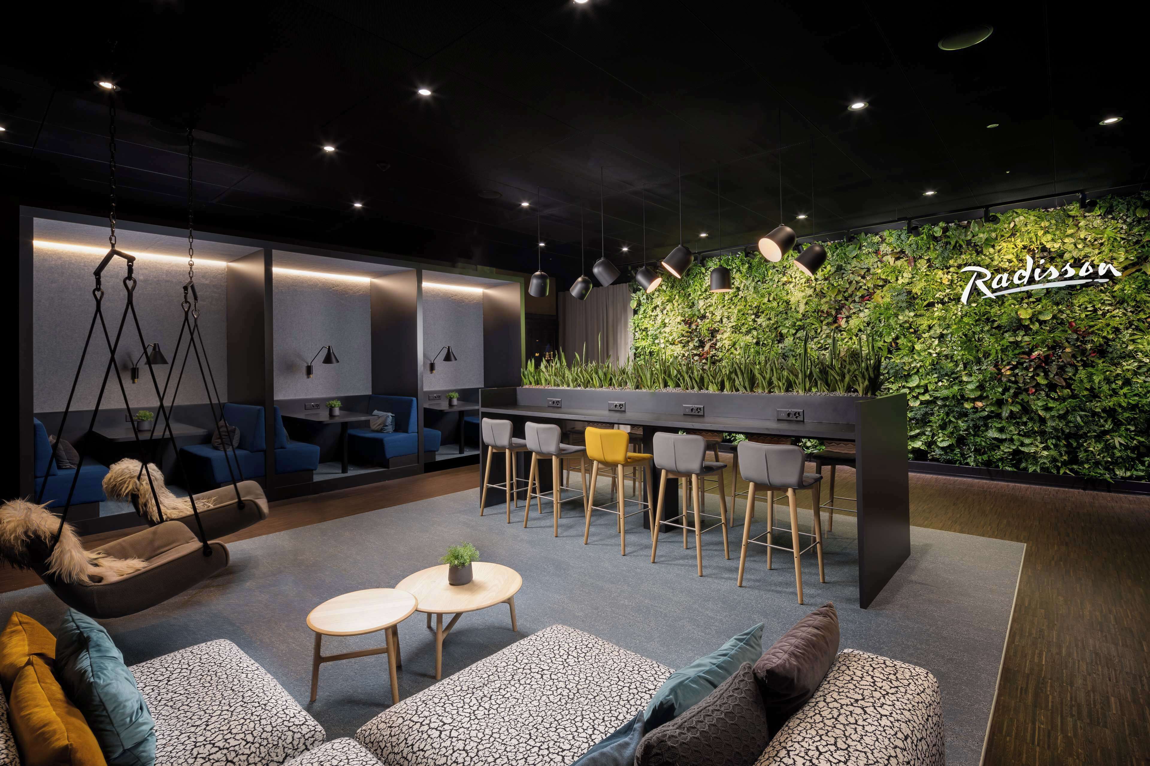 Radisson Hotel & Suites Zurich