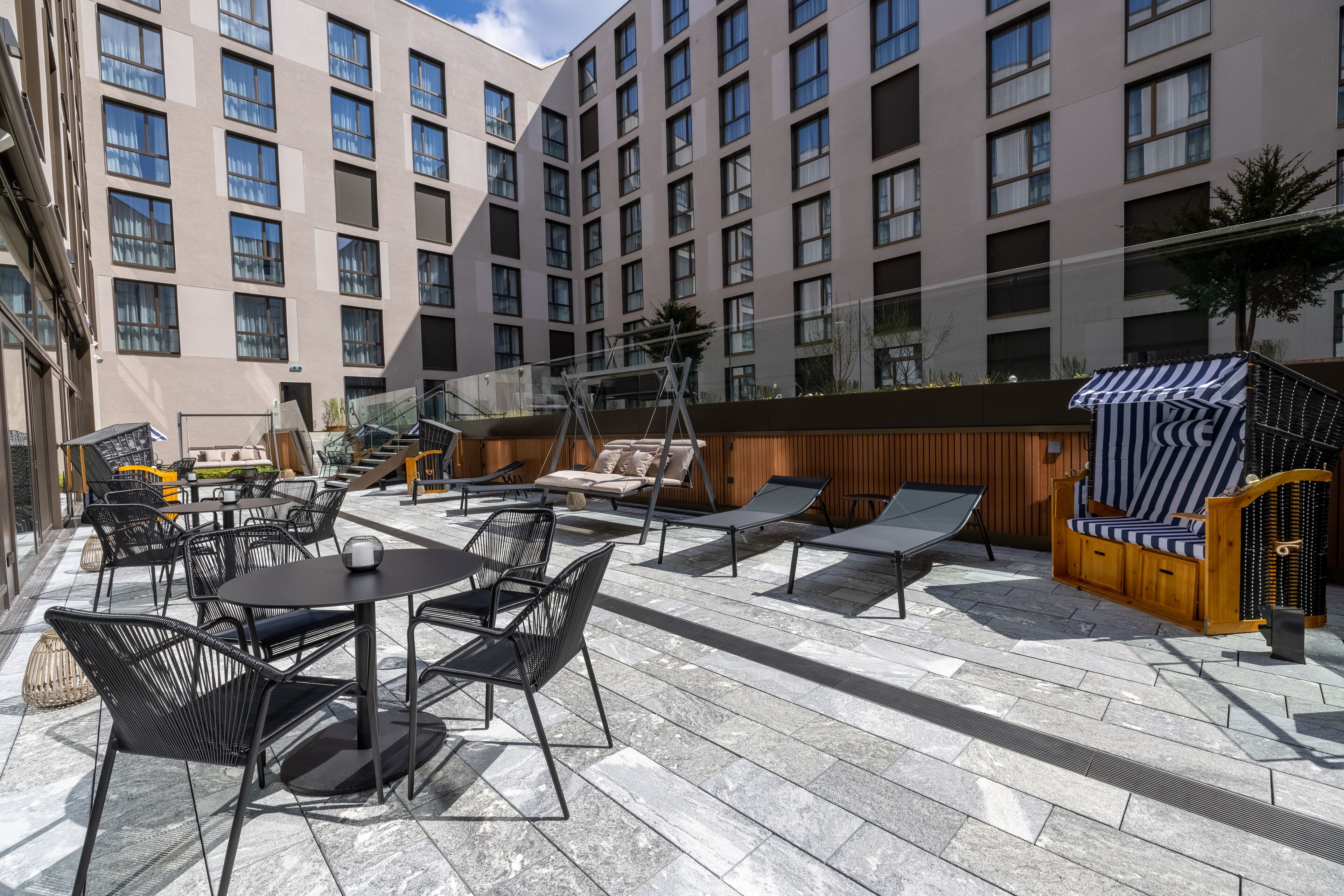 Radisson Hotel & Suites Zurich