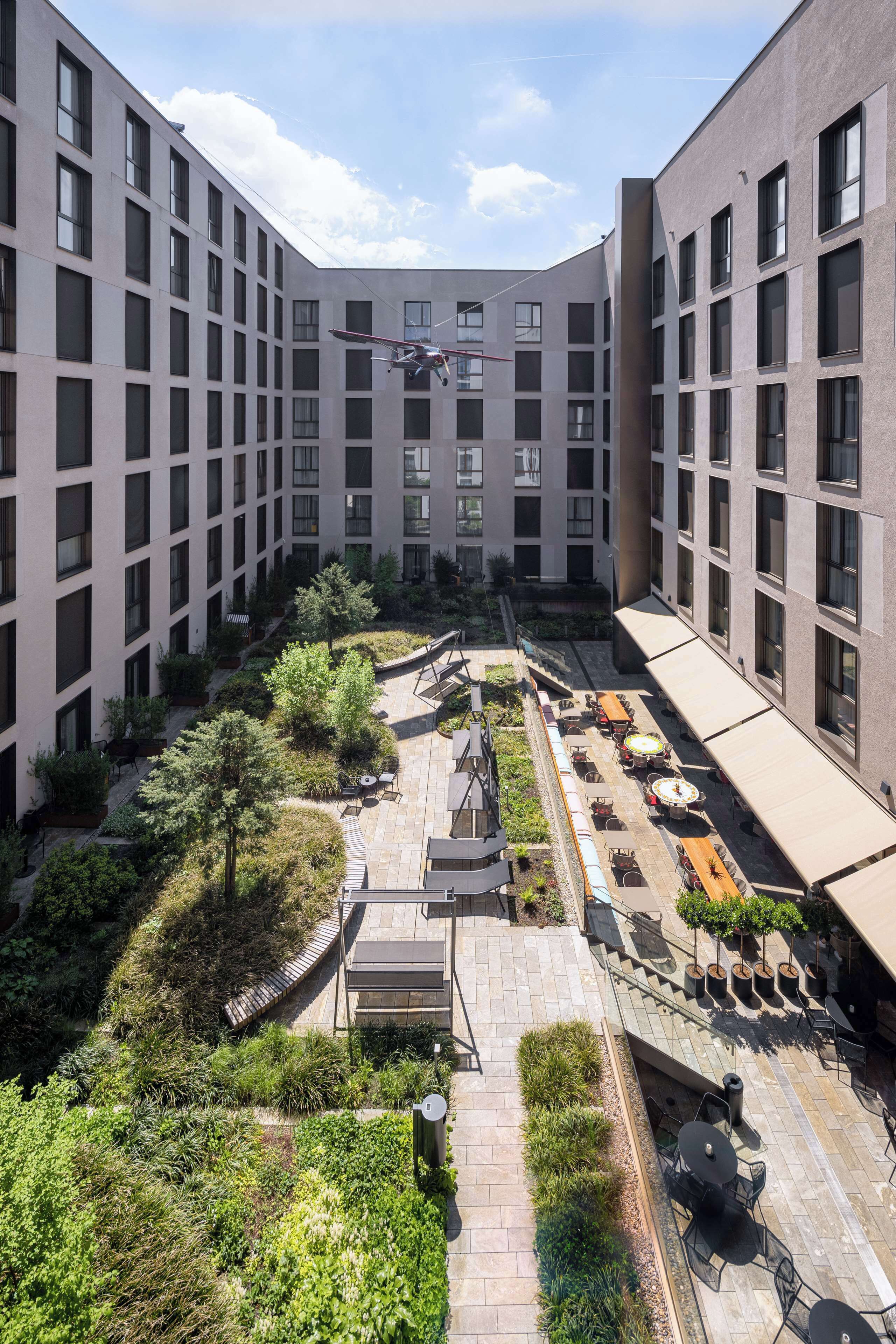 Radisson Hotel & Suites Zurich