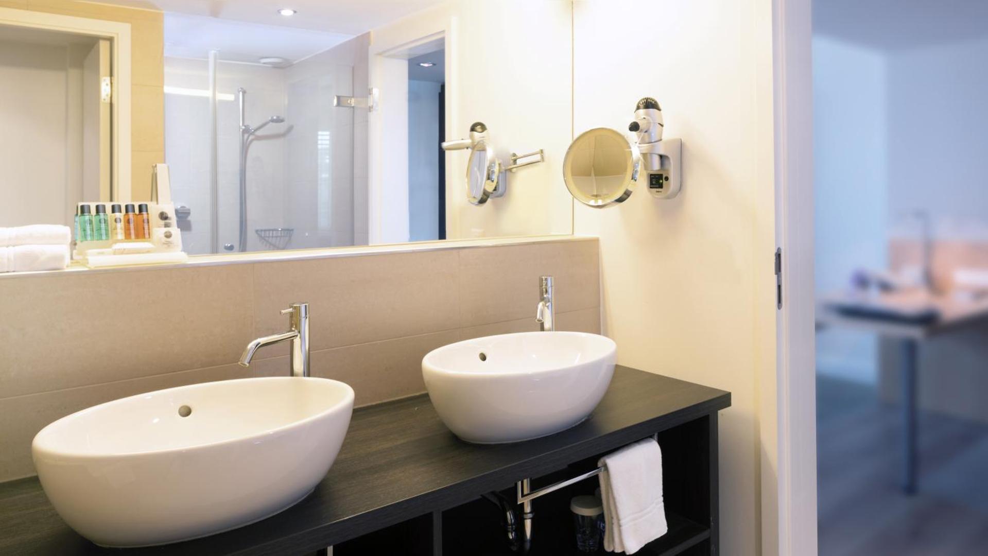 Crowne Plaza Zurich Crowne Plaza Zurich