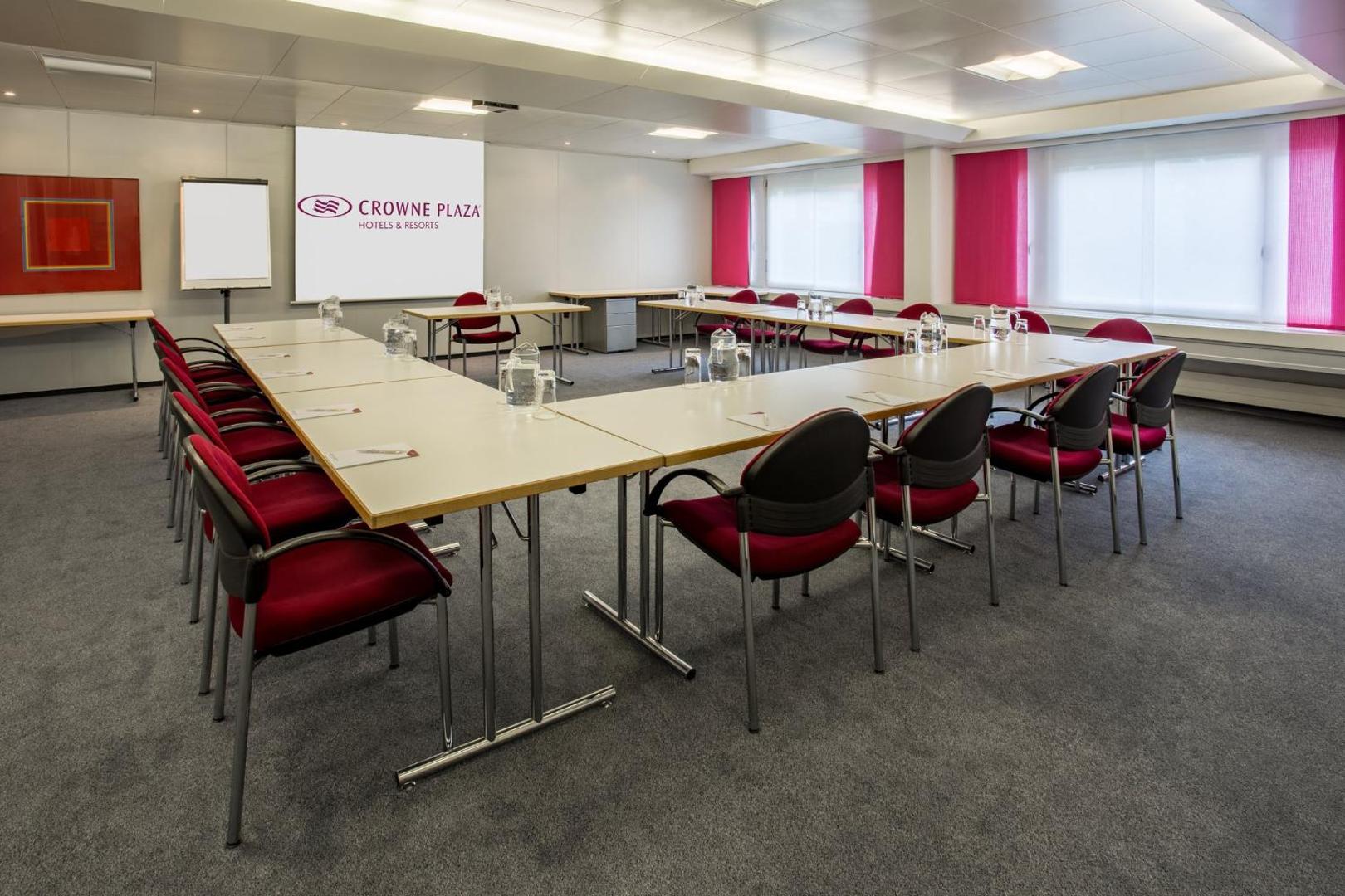 Crowne Plaza Zurich Crowne Plaza Zurich