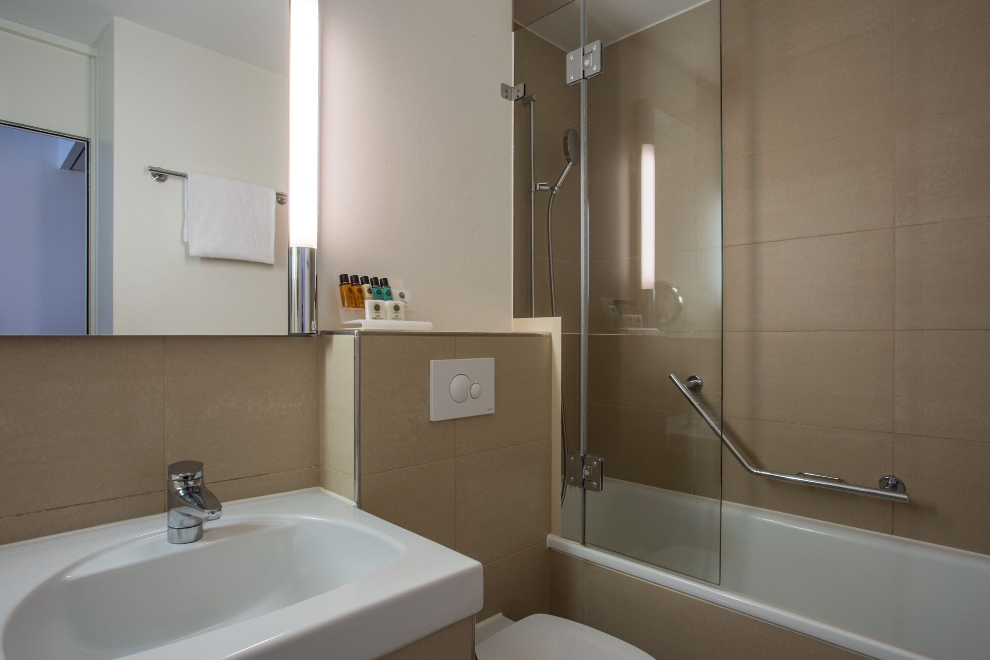 Crowne Plaza Zurich Crowne Plaza Zurich