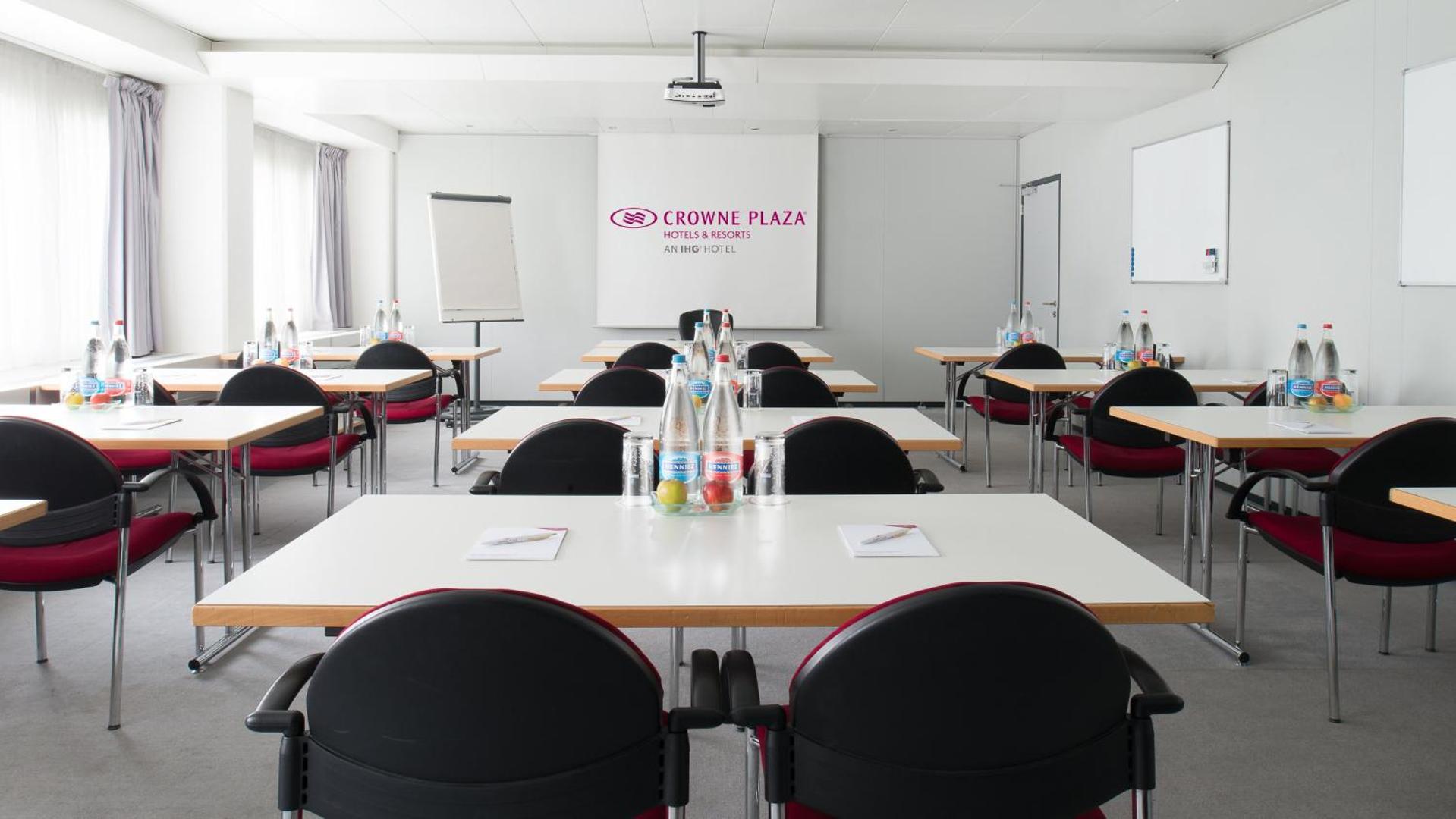 Crowne Plaza Zurich Crowne Plaza Zurich