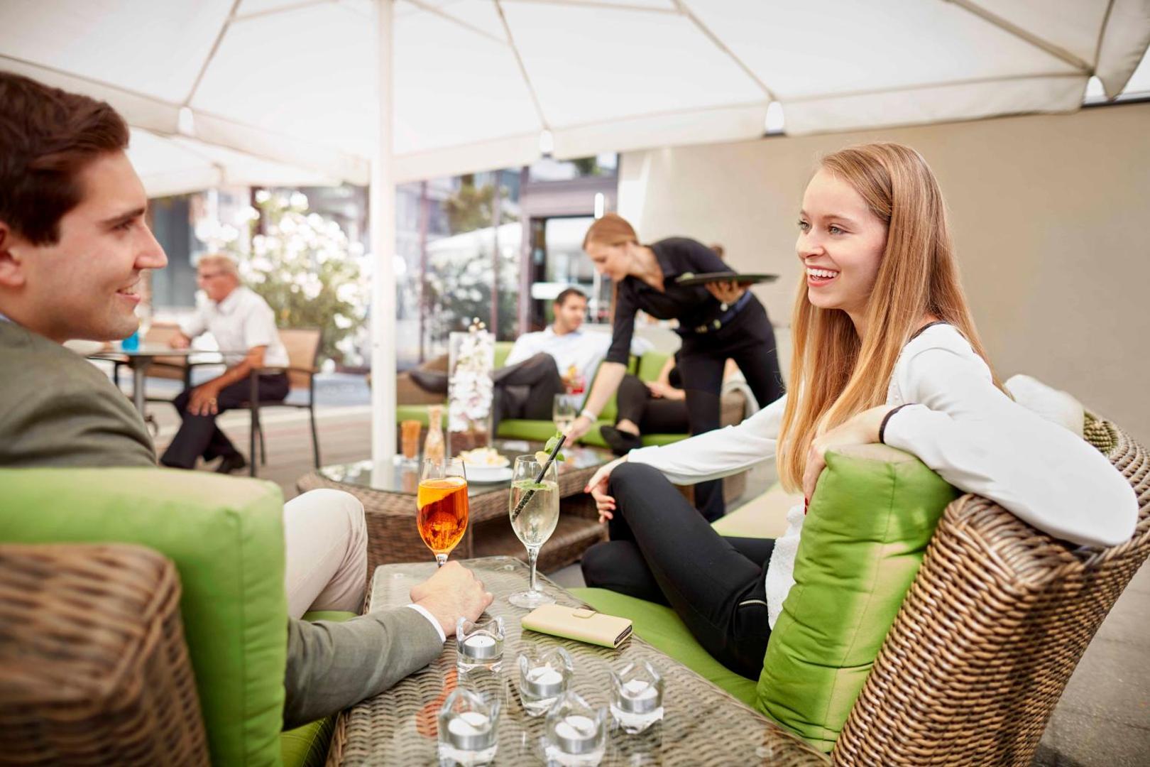 Holiday Inn Zürich Messe Holiday Inn Zürich Messe