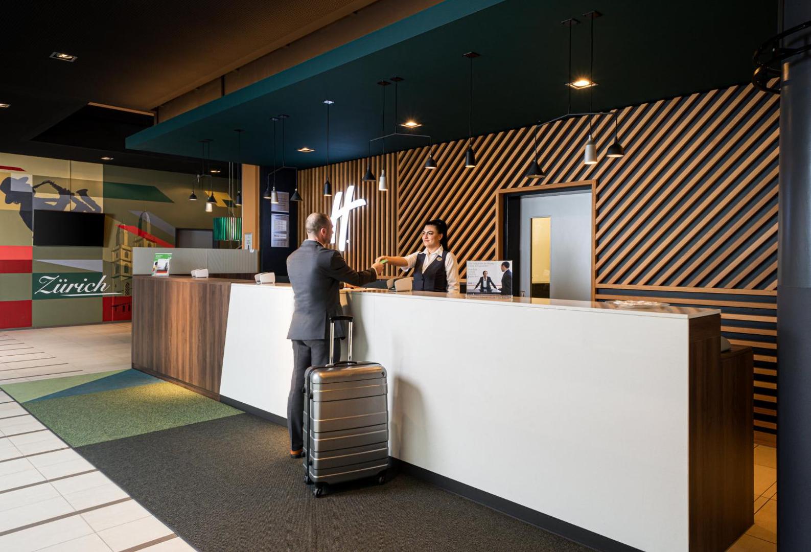 Holiday Inn Zürich Messe Holiday Inn Zürich Messe