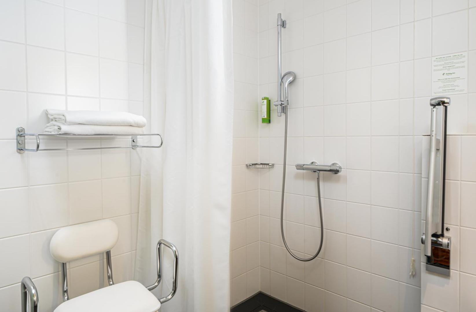 Holiday Inn Zürich Messe Holiday Inn Zürich Messe