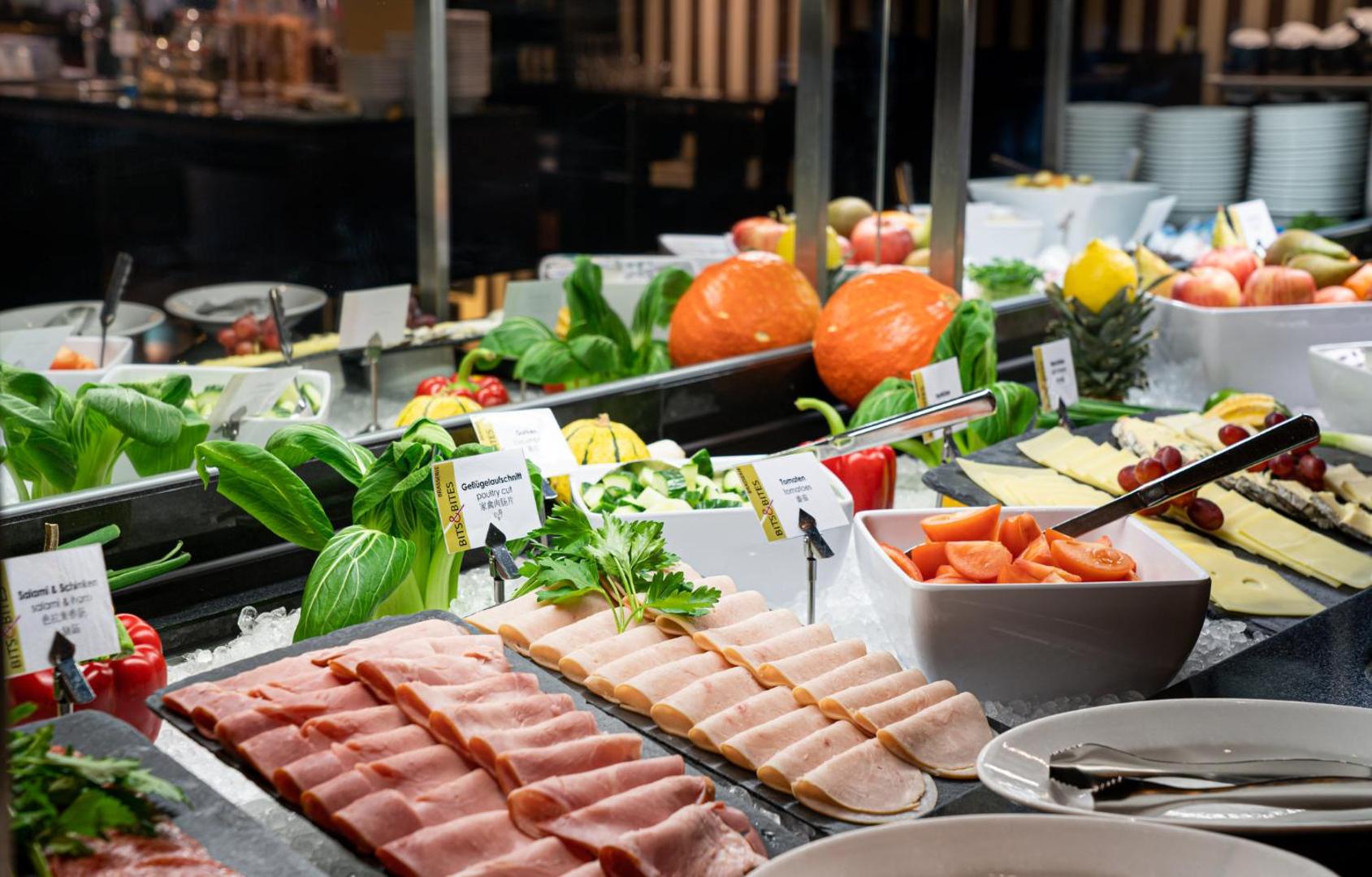 Holiday Inn Zürich Messe Holiday Inn Zürich Messe