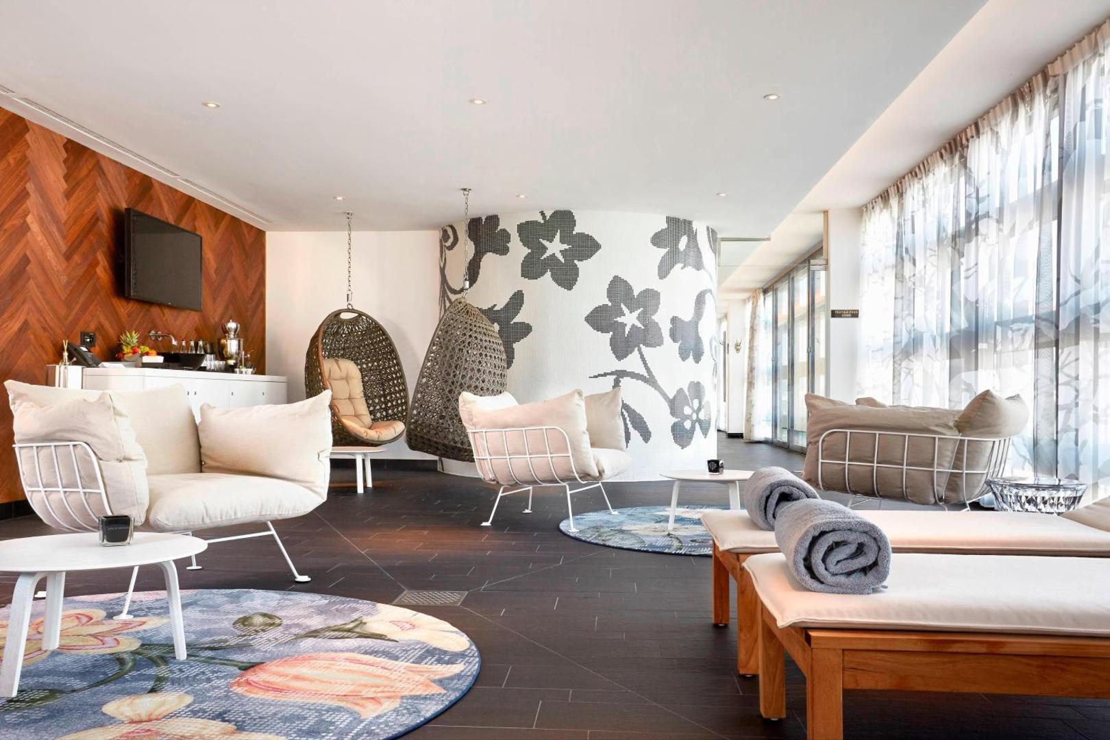 Kameha Grand Zurich, Autograph Collection