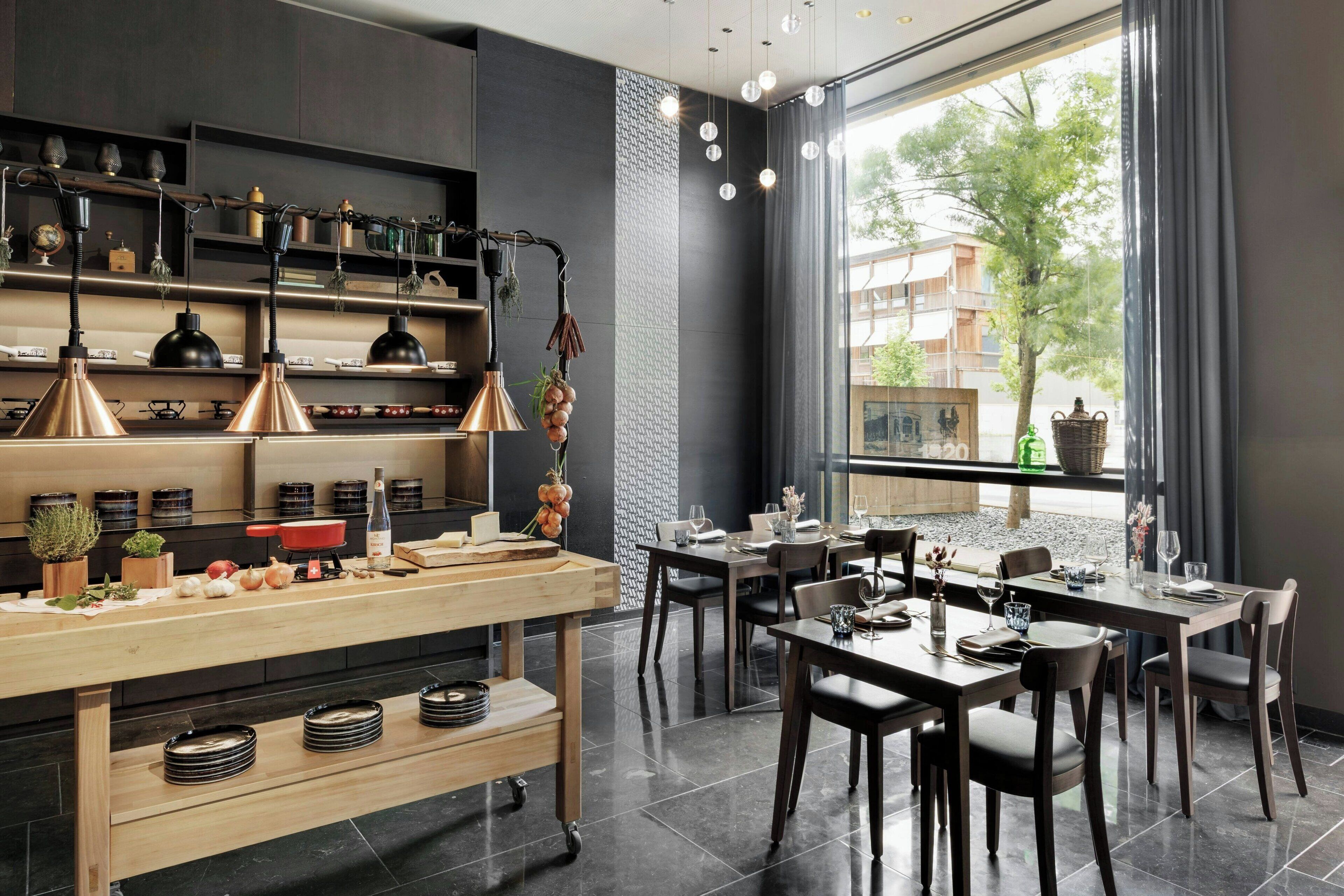 Renaissance Zürich Tower