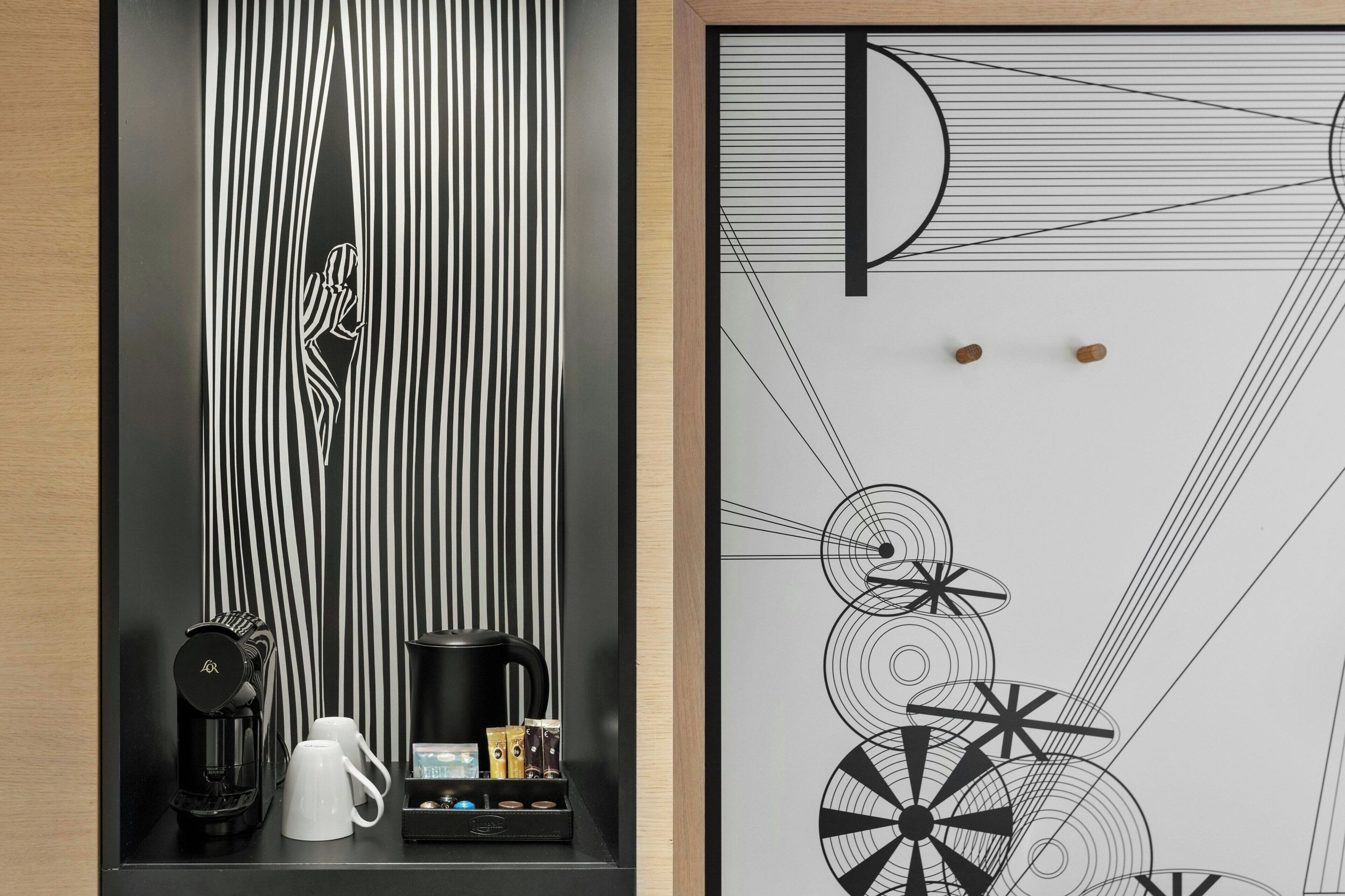 Renaissance Zürich Tower