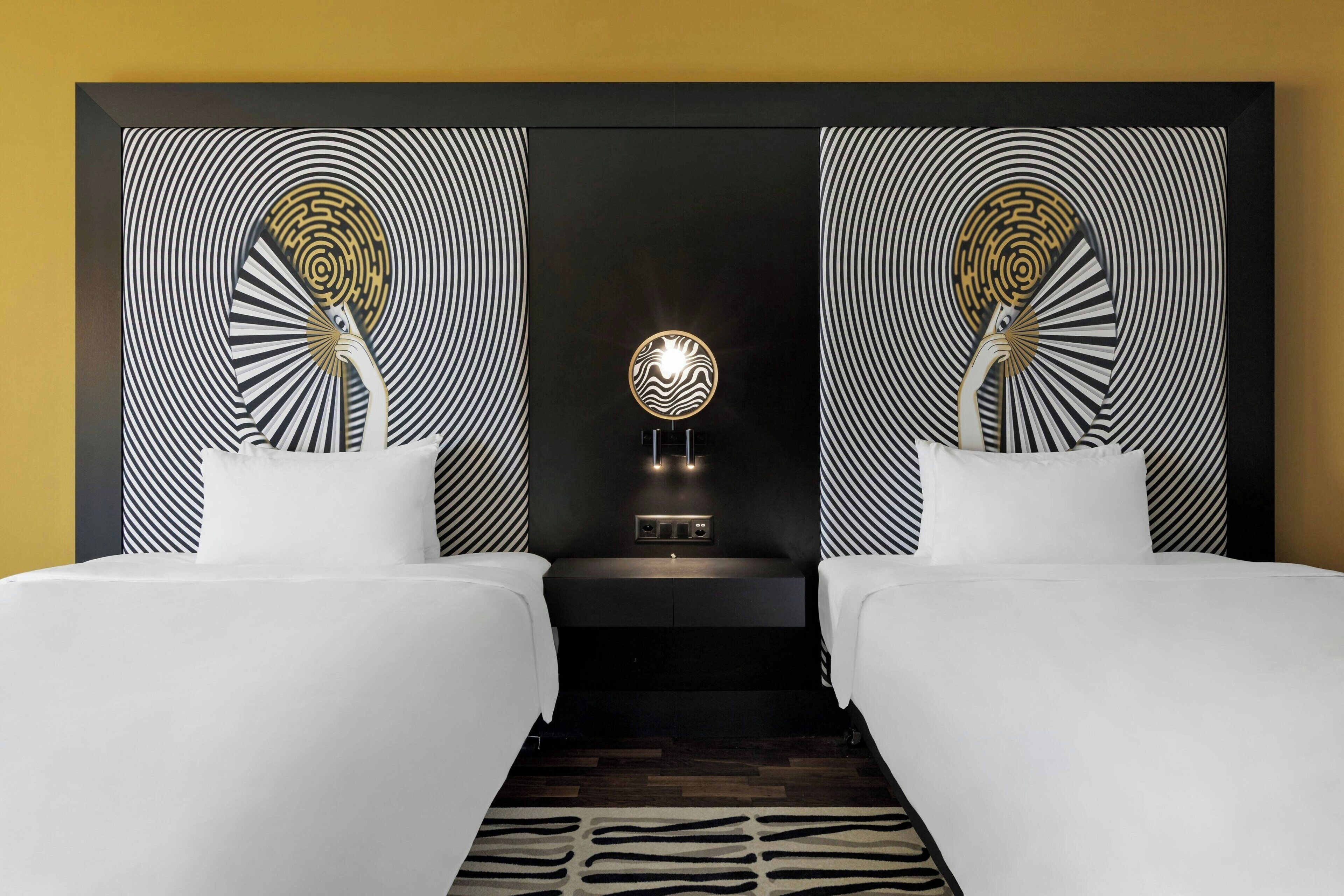 Renaissance Zürich Tower