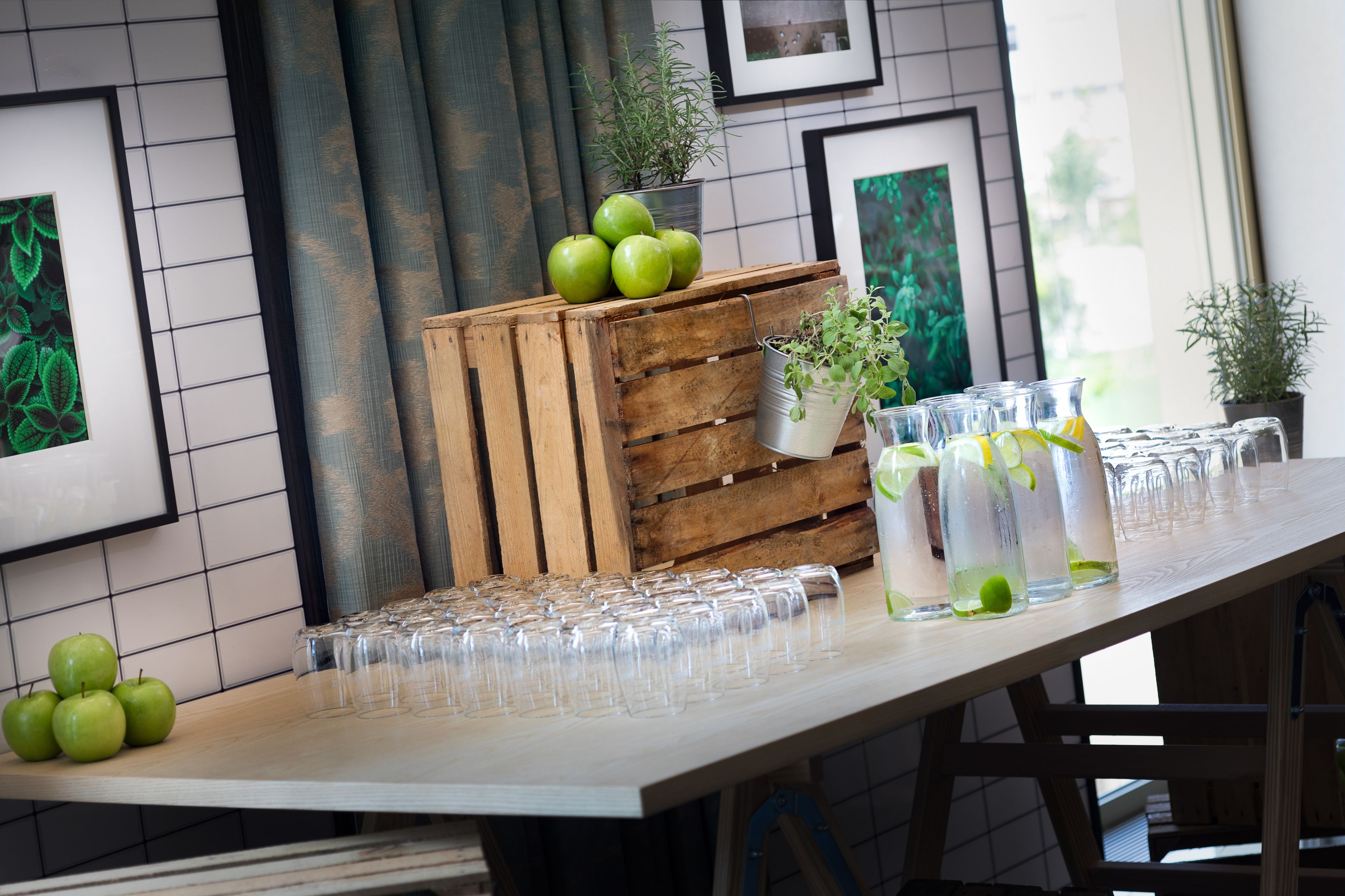 Renaissance Zürich Tower