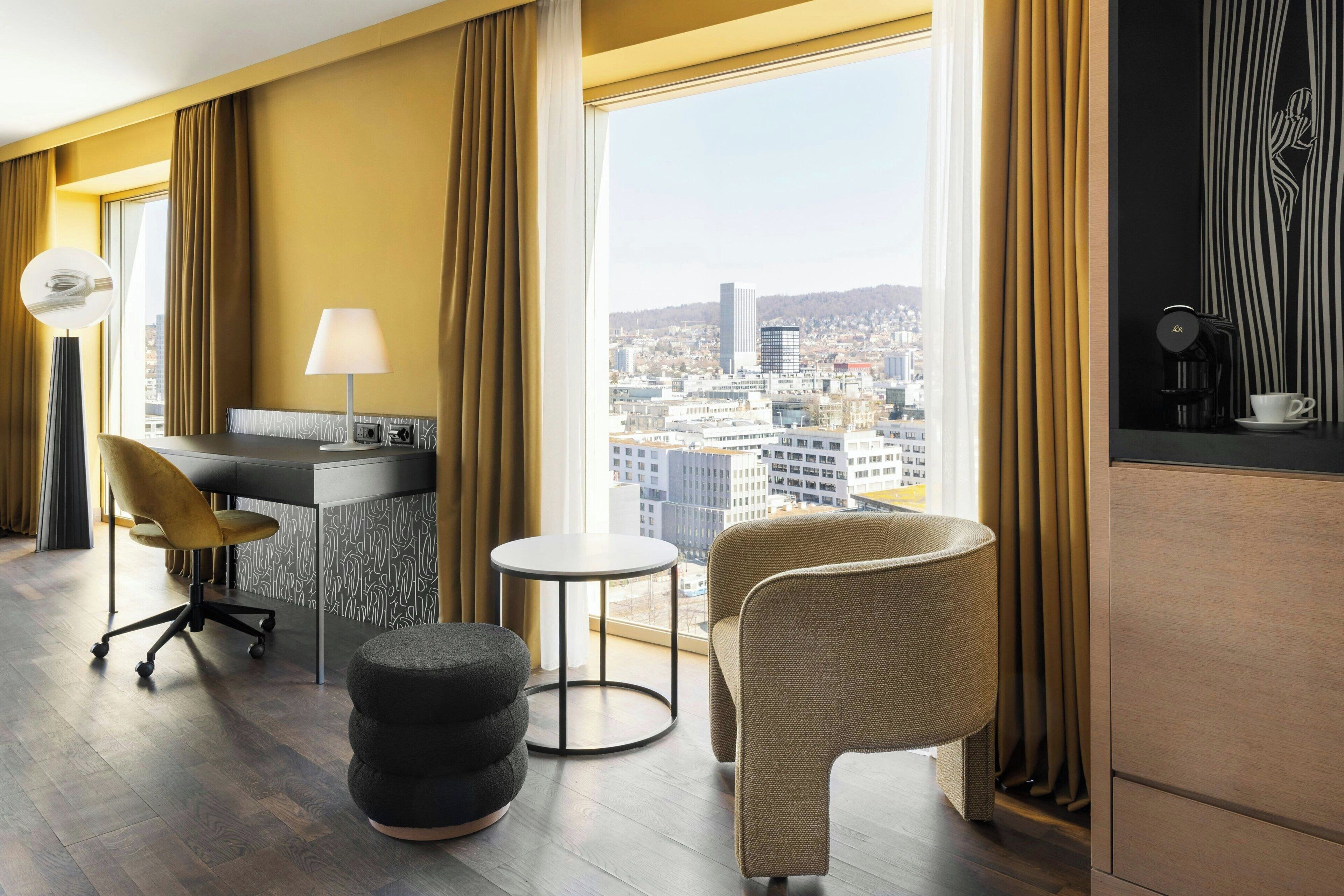 Renaissance Zürich Tower