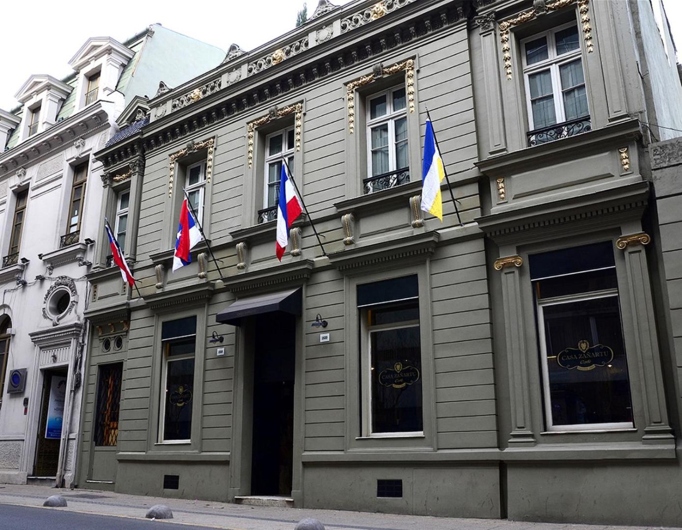 Casa Zañartu Casa Zañartu