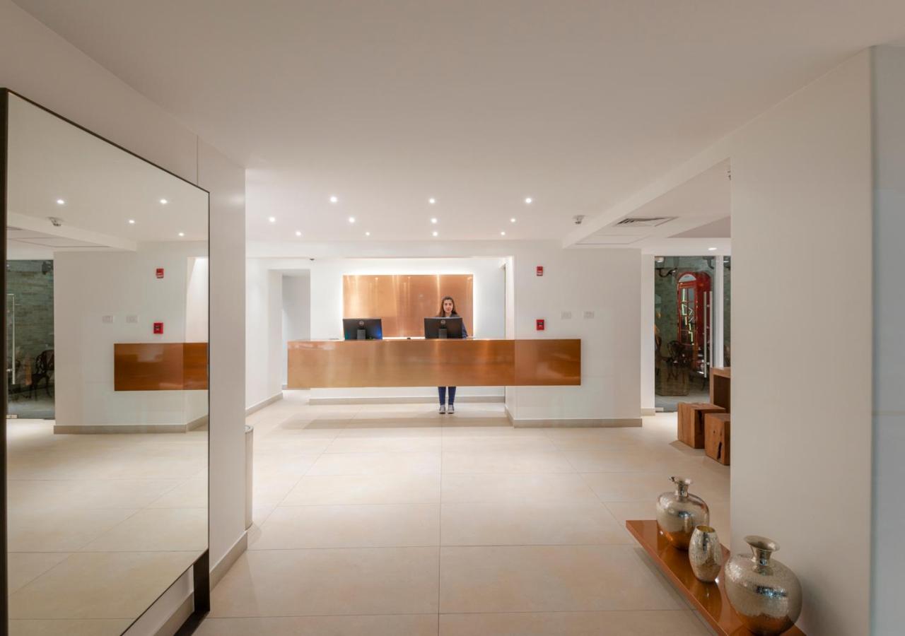 Hotel 45 by Director Hotel 45 by Director