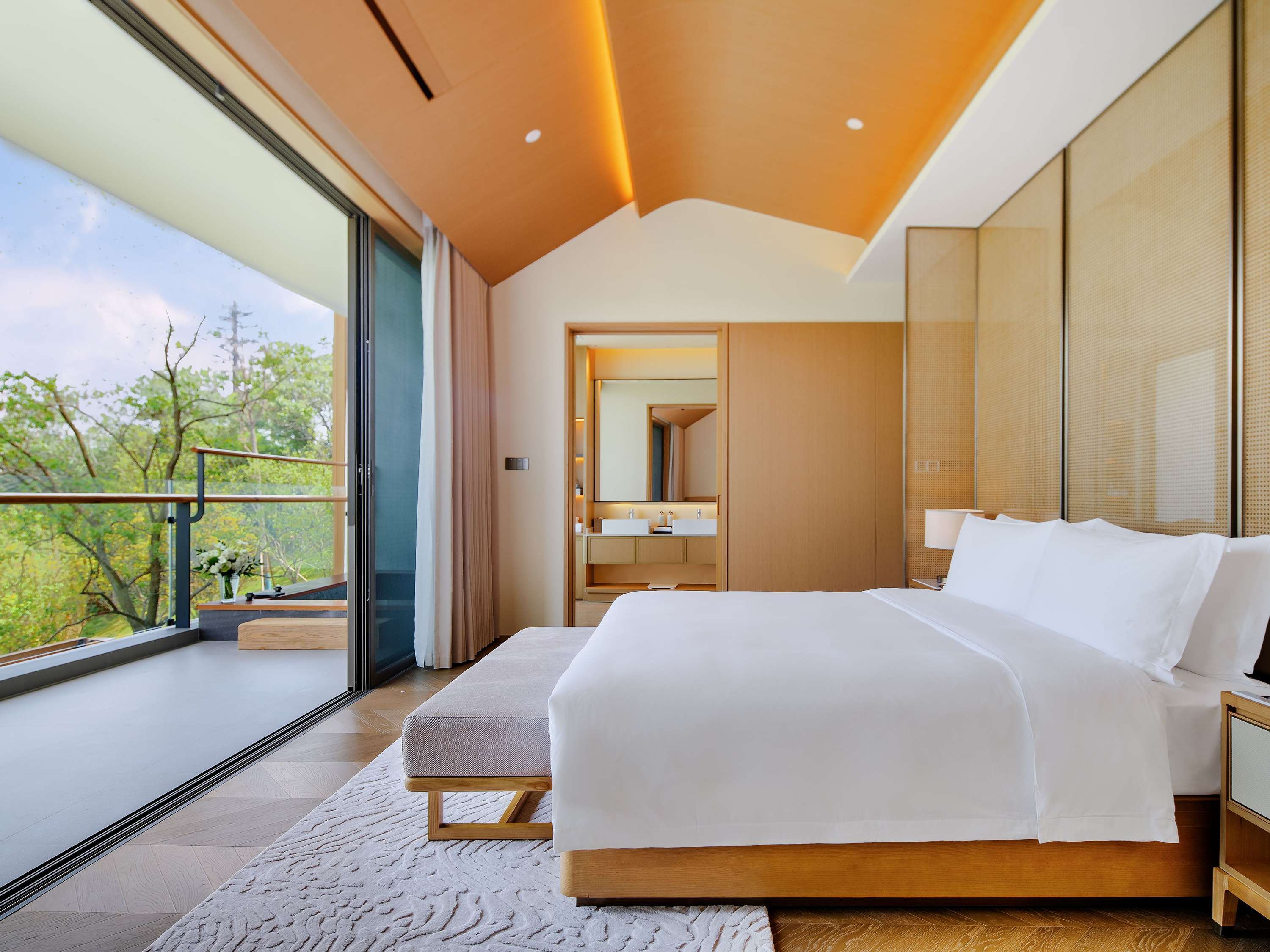 Chengdu Expo Waterfall Hotel - MGallery Collection Chengdu Expo Waterfall Hotel - MGallery Collection