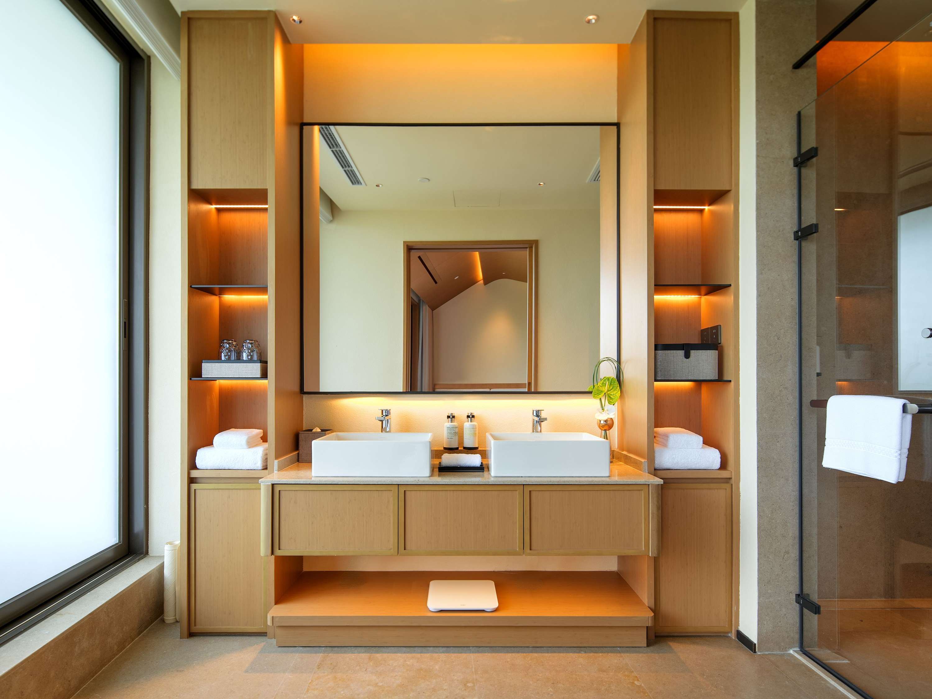 Chengdu Expo Waterfall Hotel - MGallery Collection Chengdu Expo Waterfall Hotel - MGallery Collection