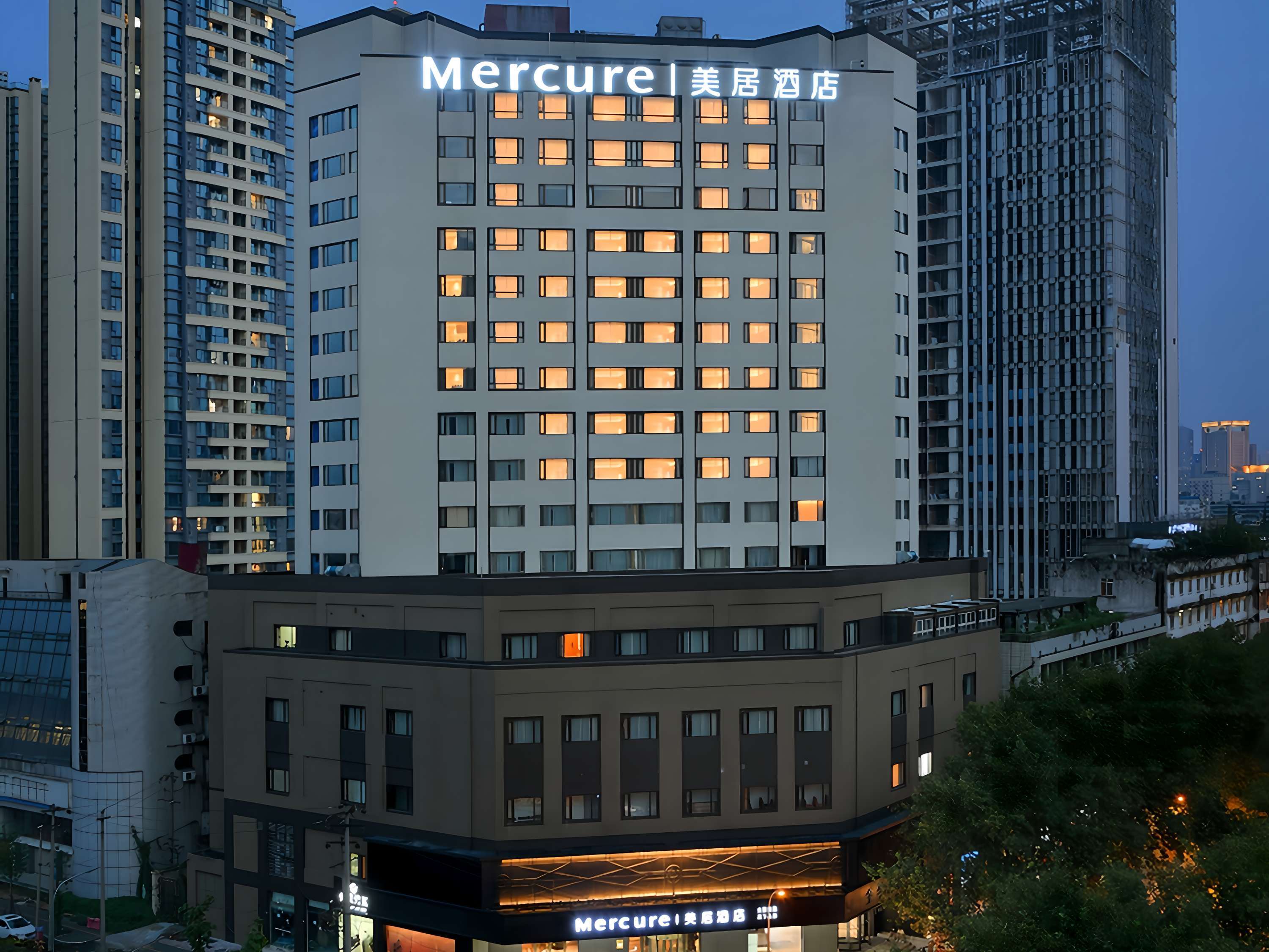Mercure Chengdu Jinniu Wanda Plaza Mercure Chengdu Jinniu Wanda Plaza