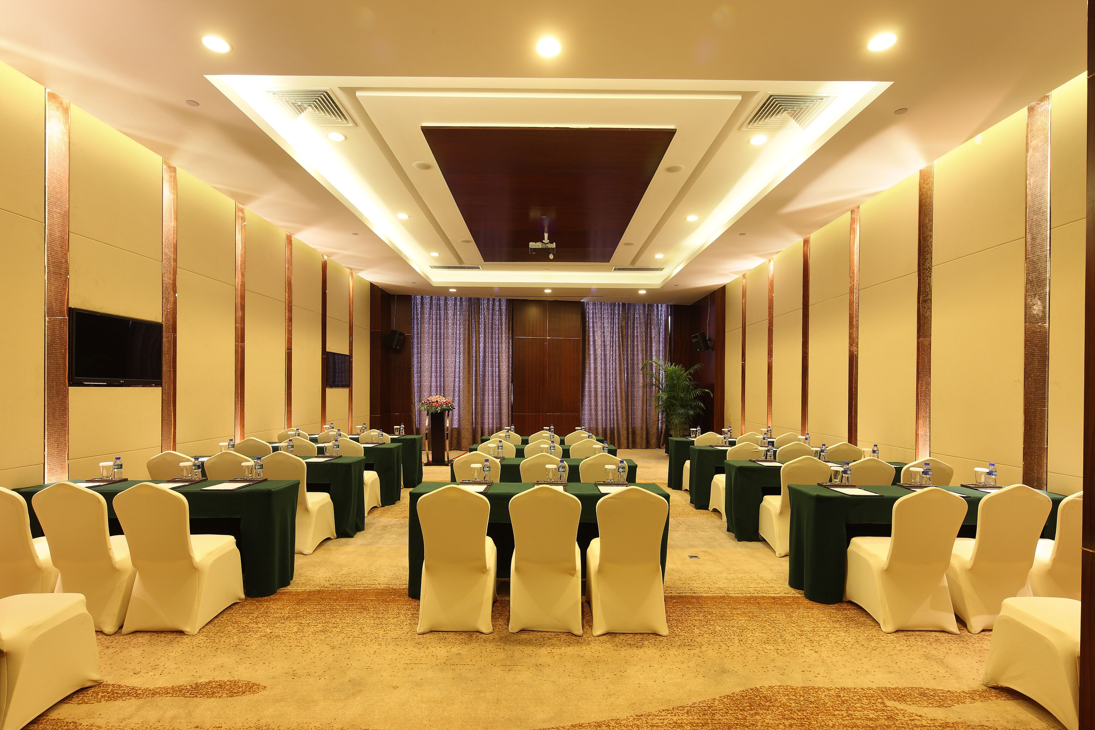 Wyndham Grand Plaza Royale Changsheng Jiangyin