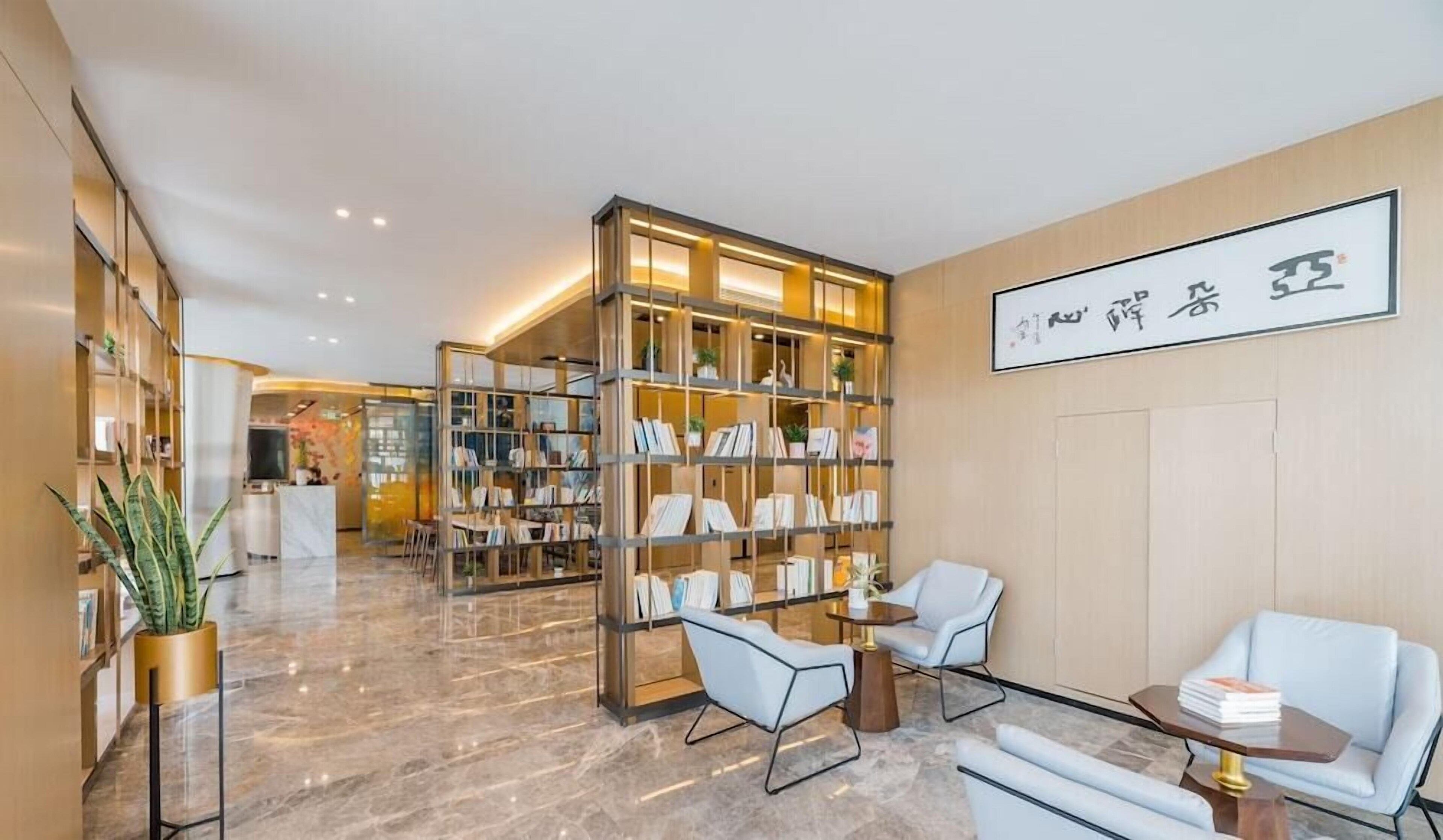 Hilton Garden Inn Zhuji East Hilton Garden Inn Zhuji East