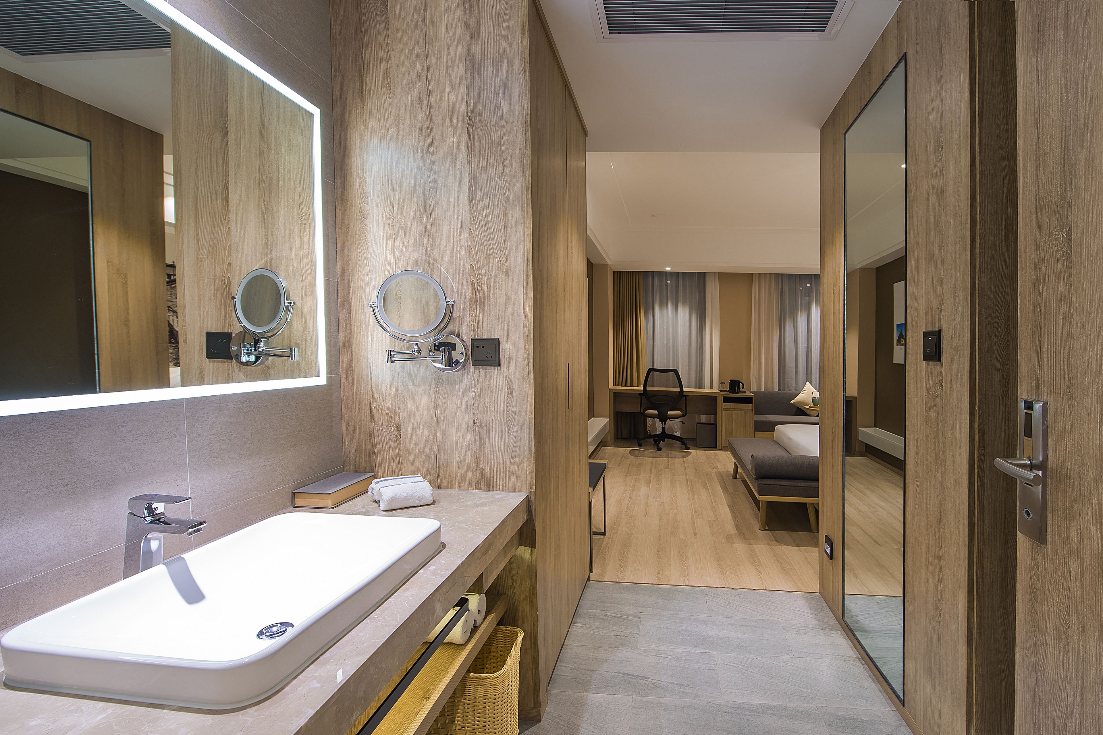 Hilton Garden Inn Zhuji East Hilton Garden Inn Zhuji East